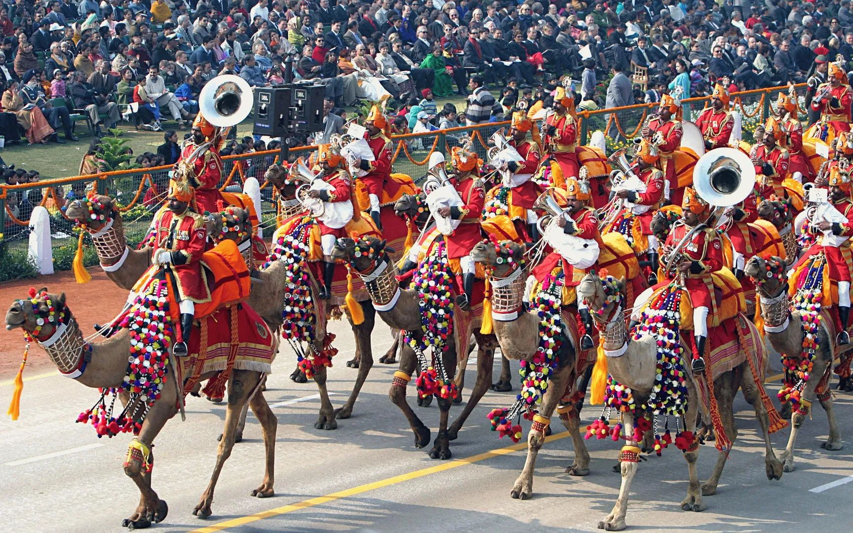 ଗଣତନ୍ତ୍ର ଦିବସ ପାଇଁ ରାଜଧାନୀ ଦିଲ୍ଲୀରେ ପ୍ରସ୍ତୁତି ଶେଷ ପର୍ଯ୍ୟାୟରେ । କାର୍ଯ୍ୟକ୍ରମ ସ୍ଥଳୀରେ ଏହି ସବୁ ସାମଗ୍ରୀ ଉପରେ ଲାଗିଛି କଟକଣା