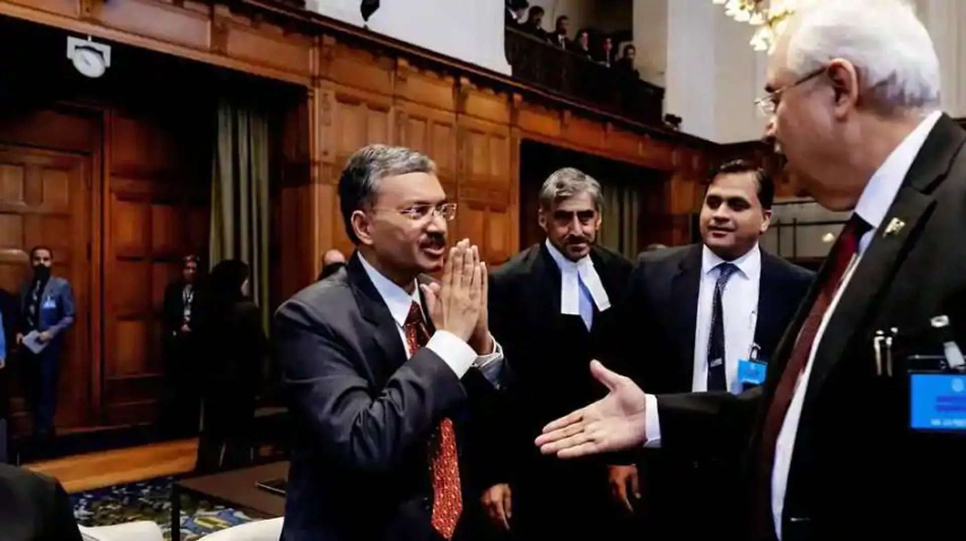 କୁଳଭୂଷଣ ଯାଦବ ମାମଲା : ପାକ୍ ହାତ ବଢ଼ାଇବାରୁ ଭାରତ ଦୂରରୁ କଲା ନମସ୍କାର