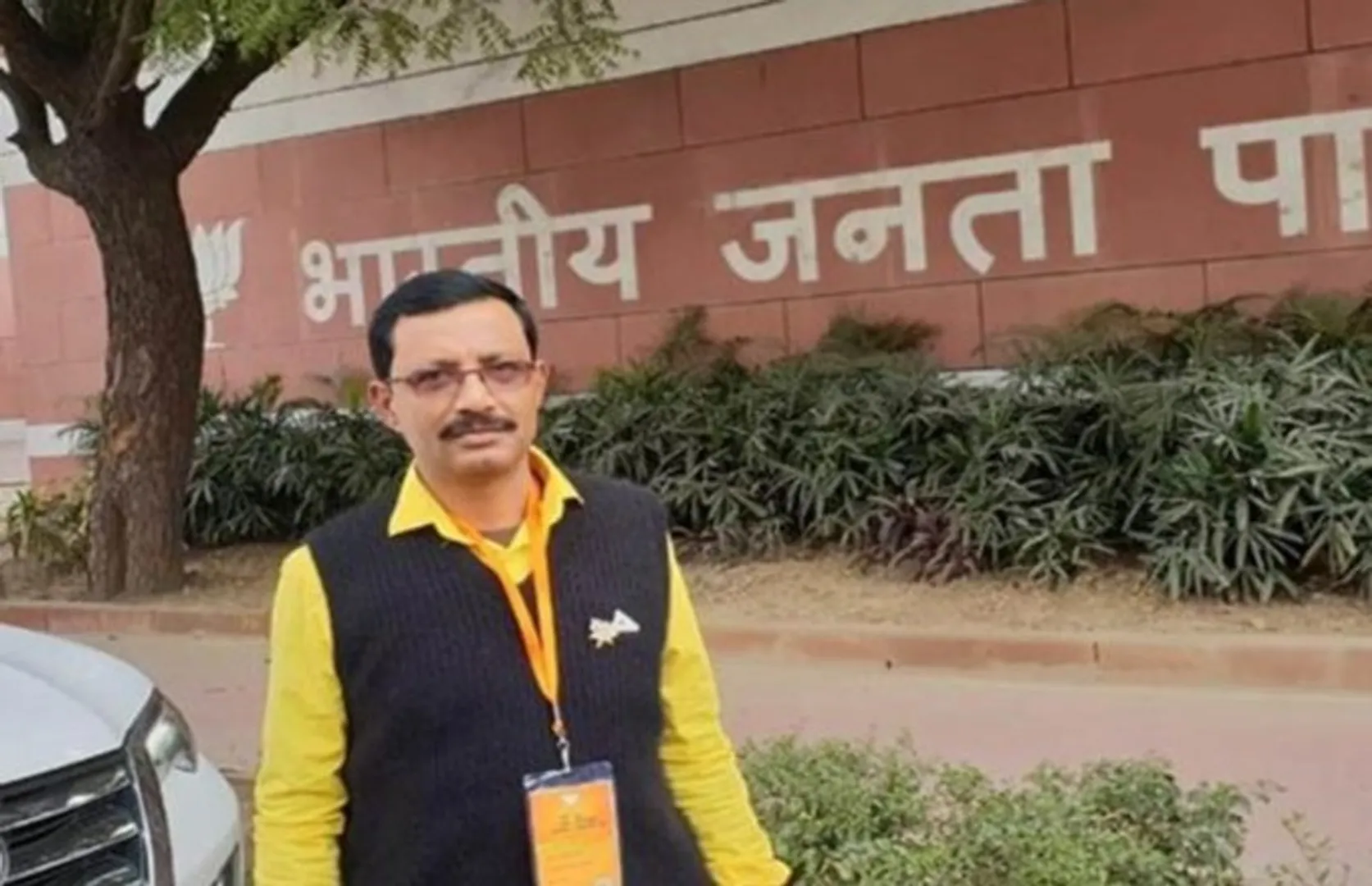 ପ୍ରଧାନମନ୍ତ୍ରୀଙ୍କ କାର୍ଯ୍ୟକ୍ରମରେ ମନ୍ତ୍ରୀଙ୍କ ଦ୍ୱାରା ମହିଳା ମନ୍ତ୍ରୀଙ୍କୁ ଅଶାଳୀନ ଢ଼ଙ୍ଗରେ ଛୁଇଁବା ଅଭିଯୋଗ, ବିଜେପି କହିଲା-ଅପପ୍ରଚାର 