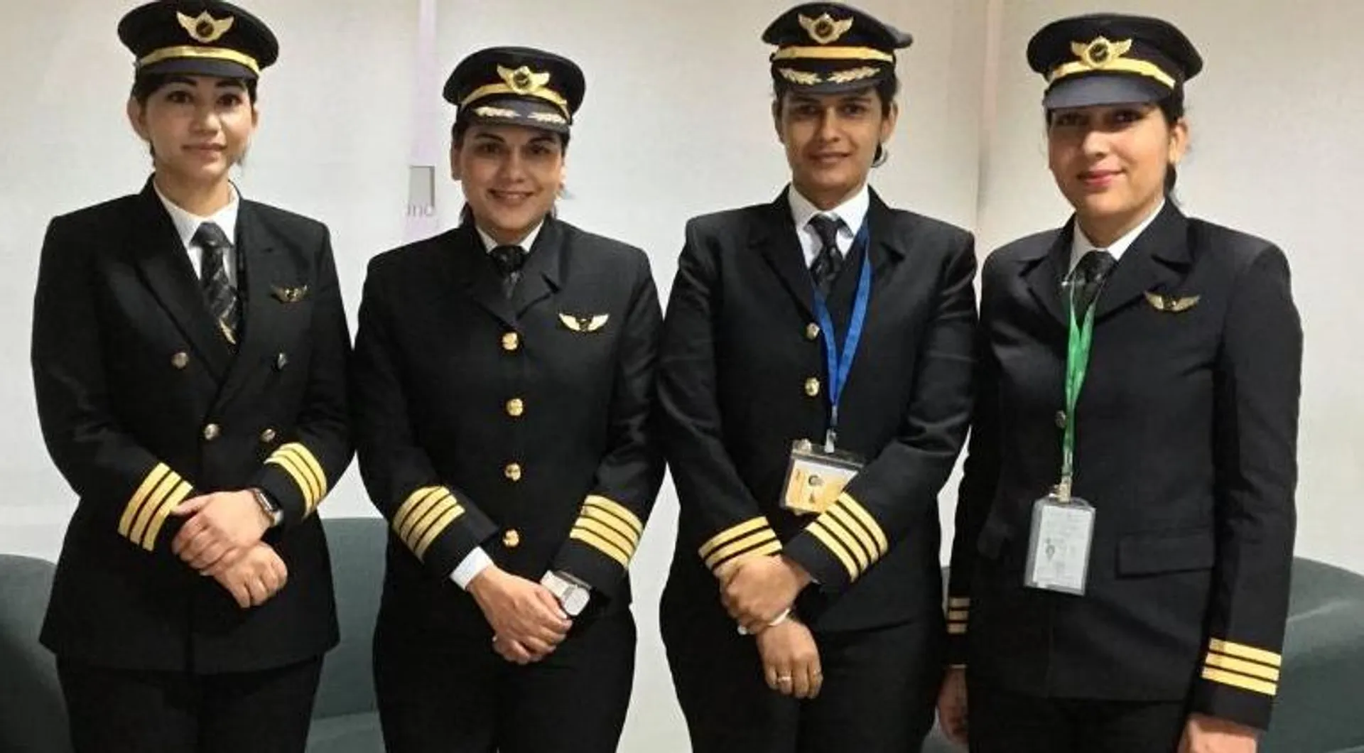 ମହିଳା ଦିବସରେ ଏୟାର ଇଣ୍ଡିଆ କରୁଛି ମହିଳାଙ୍କ ଜୋଶକୁ ସଲାମ : କେବଳ ମହିଳା ଉଡାଇବେ ଅନ୍ତର୍ଜାତୀୟ ଓ ଘରୋଇ ବିମାନ !