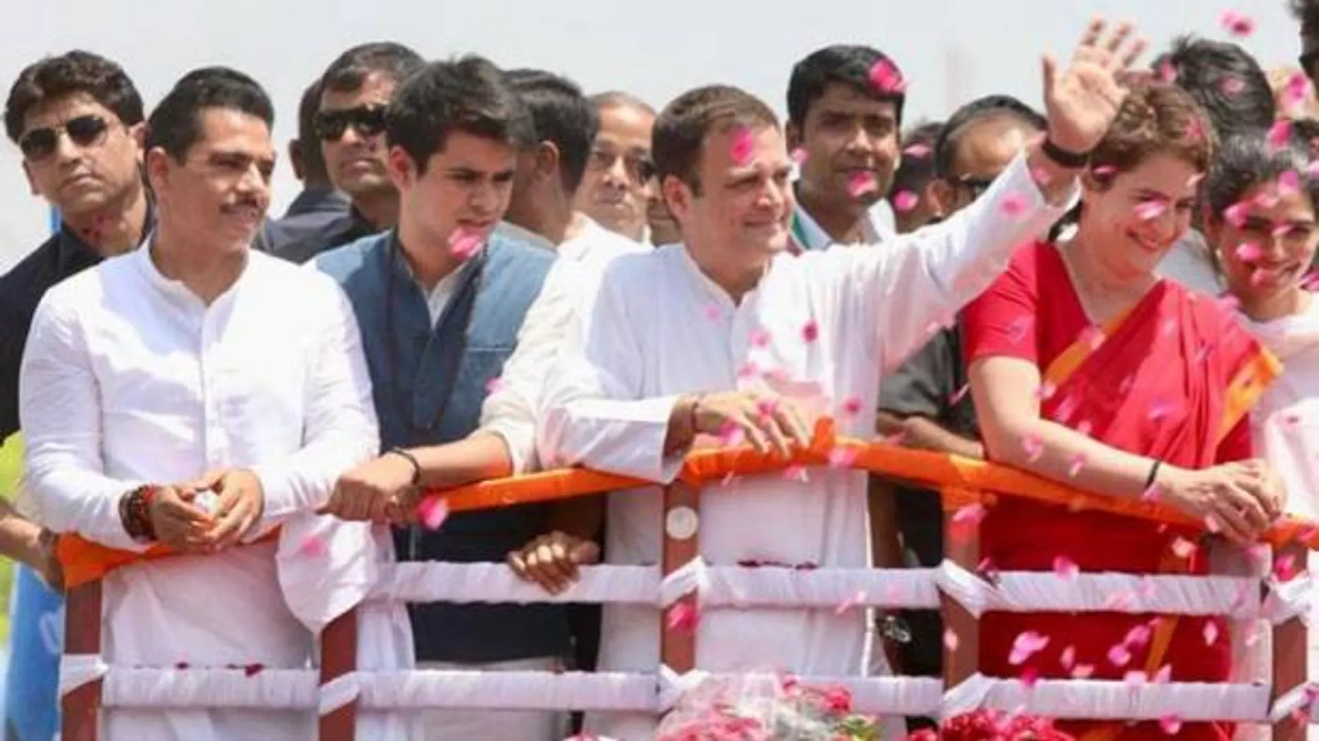 ରାହୁଲଙ୍କ ସୁରକ୍ଷାରେ ଅବହେଳା ! ମୁହଁରେ ଦେଖାଗଲା ଲେଜର୍ ଲାଇଟ୍ , କଂଗ୍ରେସ ଗୃହମନ୍ତ୍ରୀଙ୍କୁ ଲେଖିଲା ଚିଠି । 