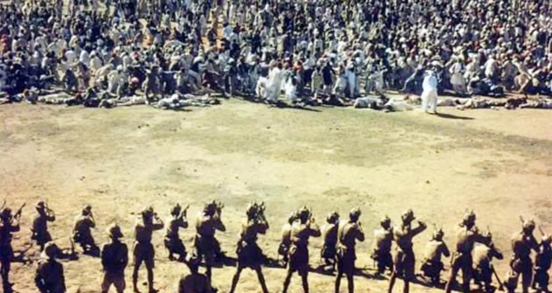 ଜାଲିଆନାୱାଲାବାଗ ହତ୍ୟାକାଣ୍ଡକୁ ଆଜି ୧୦୦ ବର୍ଷ ପୁରିଲା ! ଆଜିର ଦିନରେ ୩୭୯ ନିରୀହଙ୍କ ରକ୍ତରେ ହୋଲି ଖେଳିଥିଲା ଜେନେରାଲ୍ ଡାୟାର୍ ।