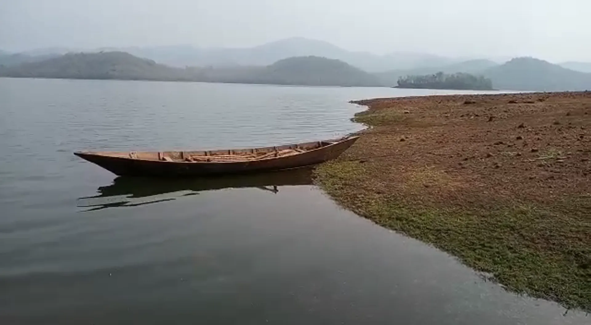ମାଲକାନଗିରିରେ ଡଙ୍ଗା ବୁଡି ଜଣେ ଶିଶୁ ମୃତ, ୨ ନିଖୋଜ : ହାଟ ସାରି ଘରକୁ ଫେରିବାବେଳେ ସିଲେରୁ ନଦୀରେ ବୁଡିଗଲା ଦେଶୀ ଡଙ୍ଗା