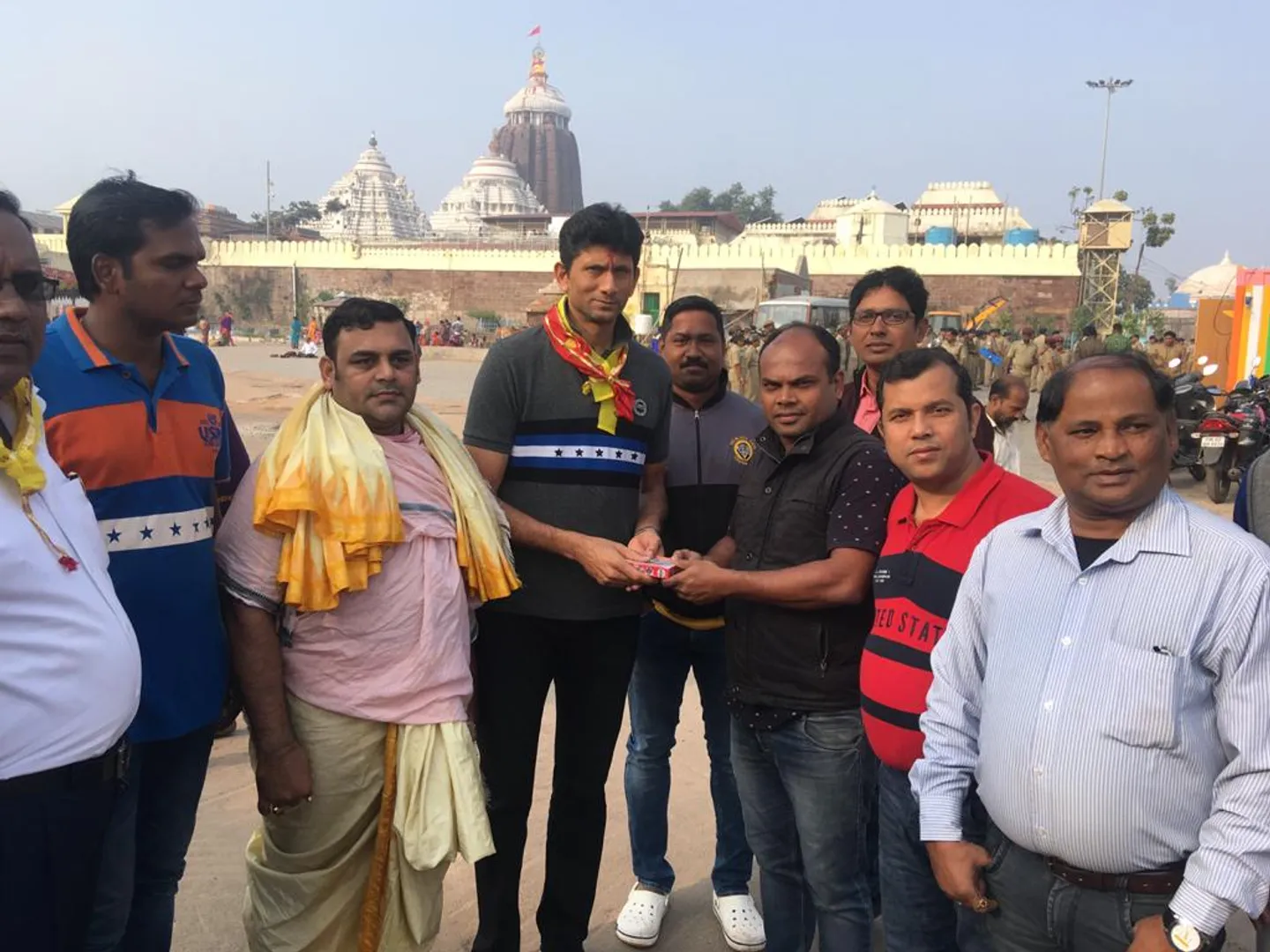 ଓଡିଶାରେ ଭେଙ୍କେଟେଶ ପ୍ରସାଦ...ମ୍ୟାଚ ପୂର୍ବରୁ ଶ୍ରୀଜିଉଙ୍କ ଶରଣରେ ଟିମ୍ ଇଣ୍ଡିଆର ପୂର୍ବତନ ଦ୍ରୁତ ବୋଲର