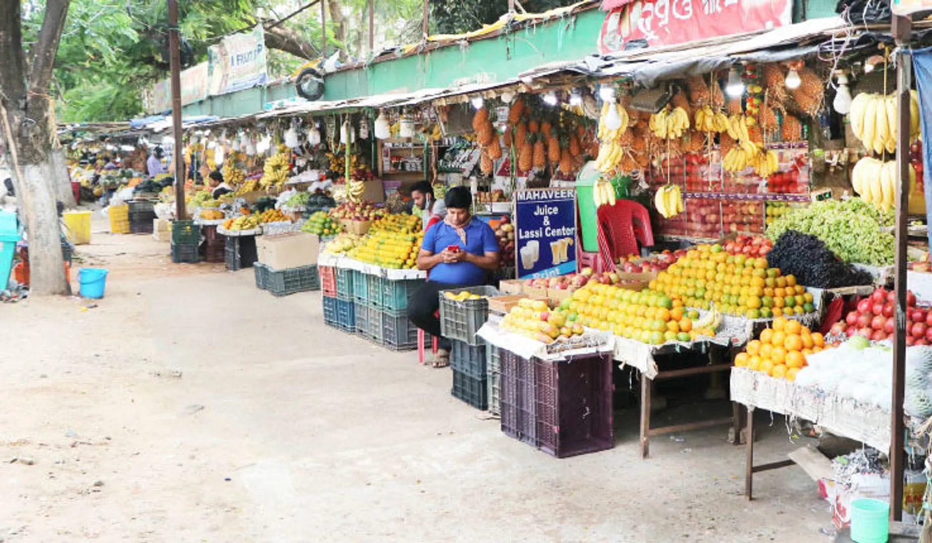 ଫଳ ବଜାର ଉପରେ କରୋନା ପ୍ରଭାବ : ଦରରେ ଲଗାମ ନାହିଁ,କମଳା ଭାଉ ବଢ଼ିଲା