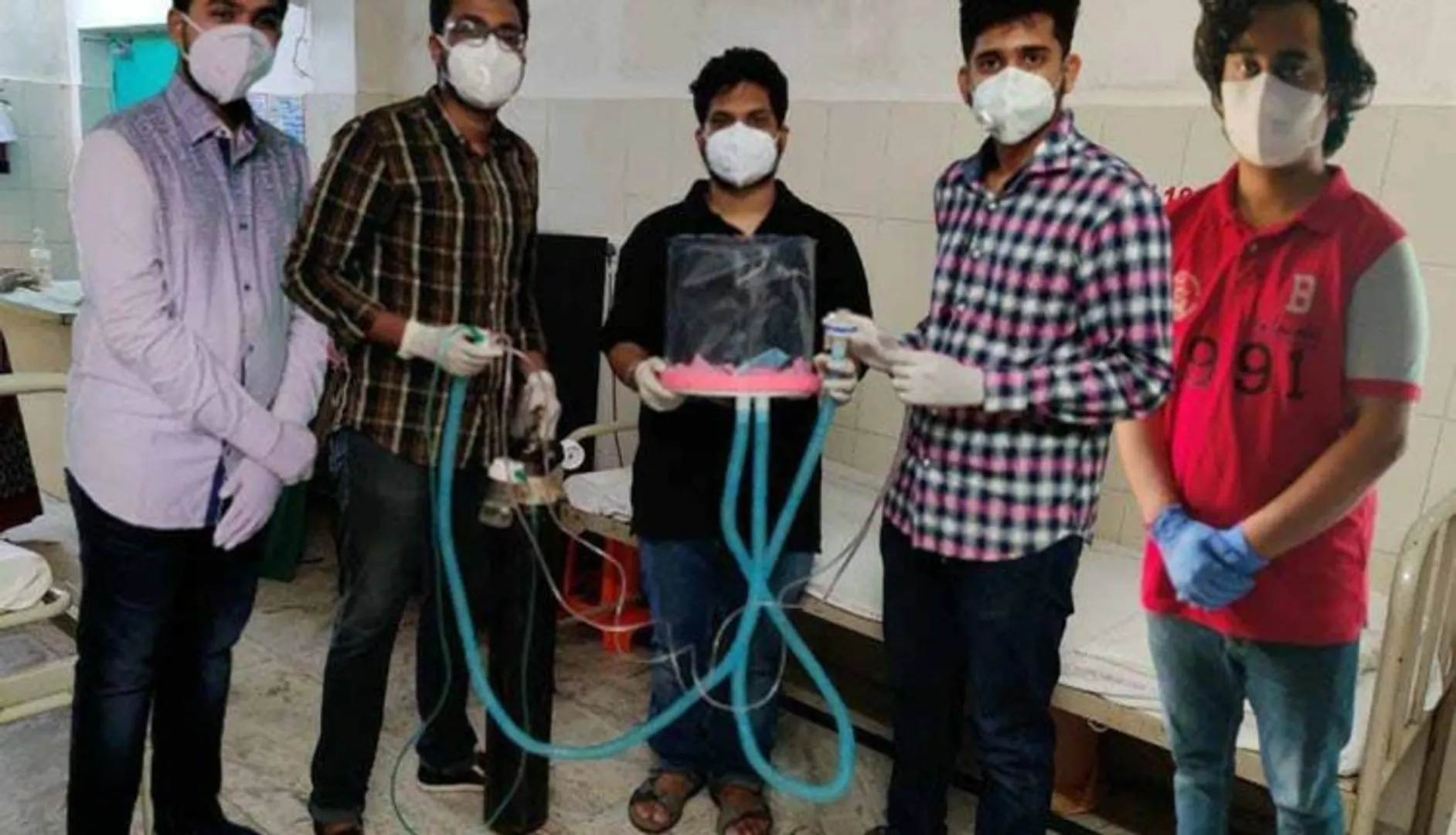 ଭୁବନେଶ୍ୱର ଟ୍ରିପଲ୍ ଆଇଟିର ୫ ଛାତ୍ରଙ୍କ ଆବିଷ୍କାର : ଭେଣ୍ଟିଲେଟର୍‌ର ବିକଳ୍ପ- ବବଲ୍‌ ହେଲମେଟ୍‌ ‘ଶ୍ୱାସନର୍’