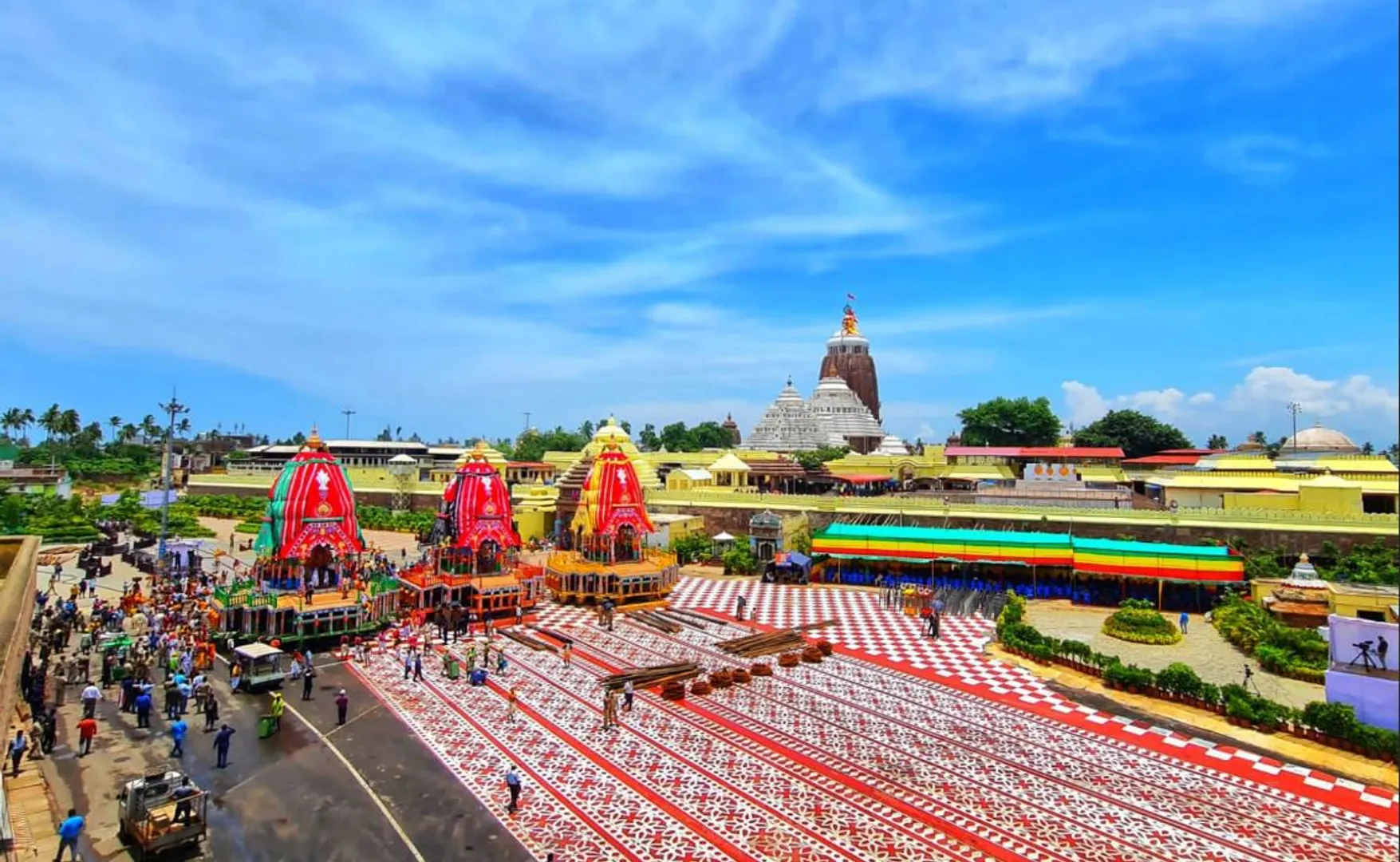 ଆଜି ପବିତ୍ର ରଥଯାତ୍ରା, ବଡଦାଣ୍ଡର ଗଡିବ ରଥ : କୋଭିଡ୍ ନିୟମ ମାନି ପାଳନ ହେବ ଭକ୍ତଶୂନ୍ୟ ରଥଯାତ୍ରା