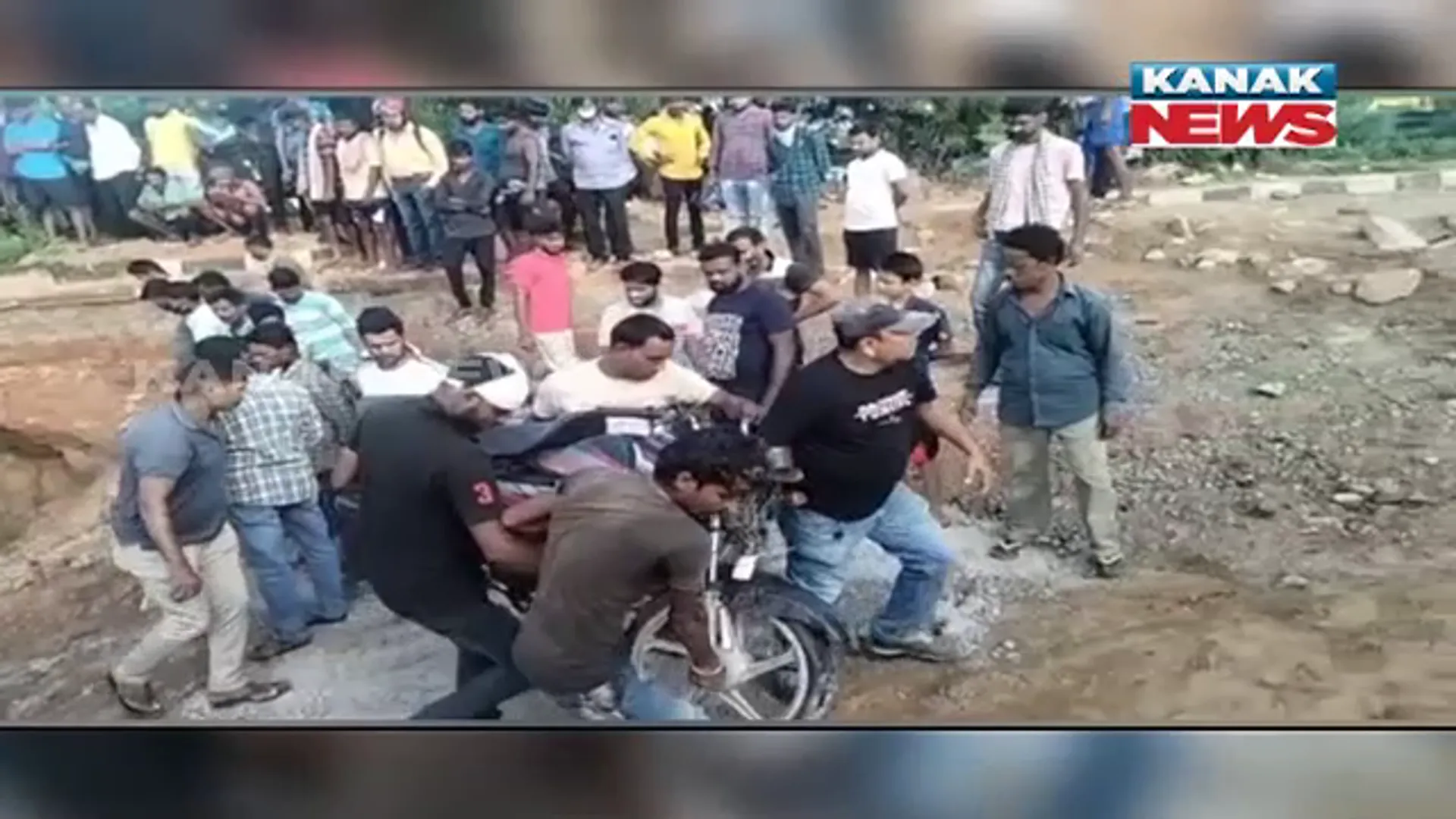 କିନ୍ନର ନେଇଗଲେ ଜୀବନ । ଯାଜପୁର ରାସ୍ତାକଡରେ ୨ ଯୁବକଙ୍କ ମୃତଦେହ ମିଳିବା ଘଟଣାର ଆସିଲା ସାଂଘାତିକ ସତ ।