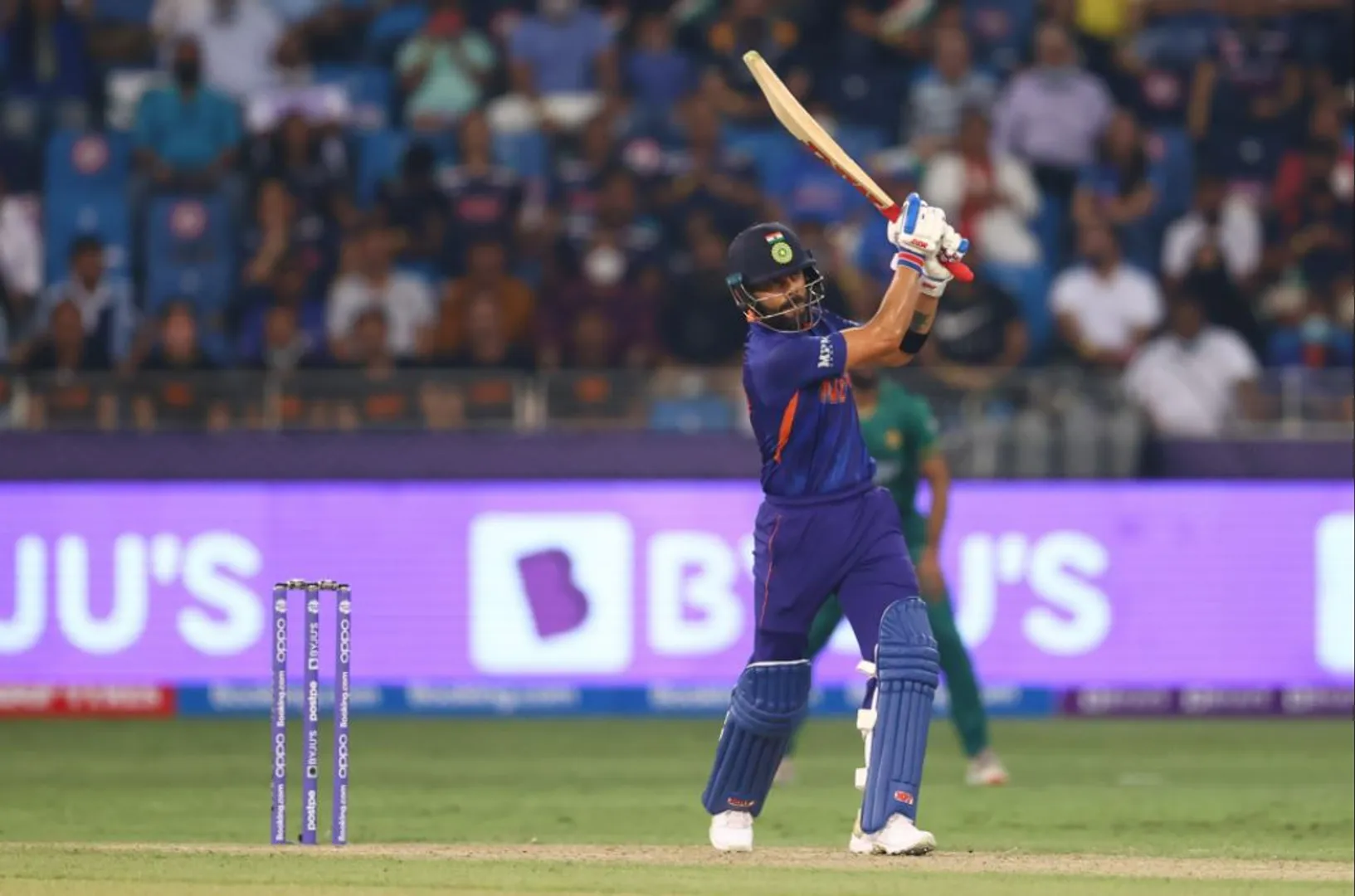 ବିରାଟ କୋହଲିଙ୍କ ଦମଦାର ଅର୍ଦ୍ଧଶତକ । ପାକିସ୍ତାନ ସାମ୍ନାରେ ୧୫୨ ରନର ବିଜୟଲକ୍ଷ୍ୟ ଧାର୍ଯ୍ୟ କଲା ଟିମ୍ ଇଣ୍ଡିଆ ।