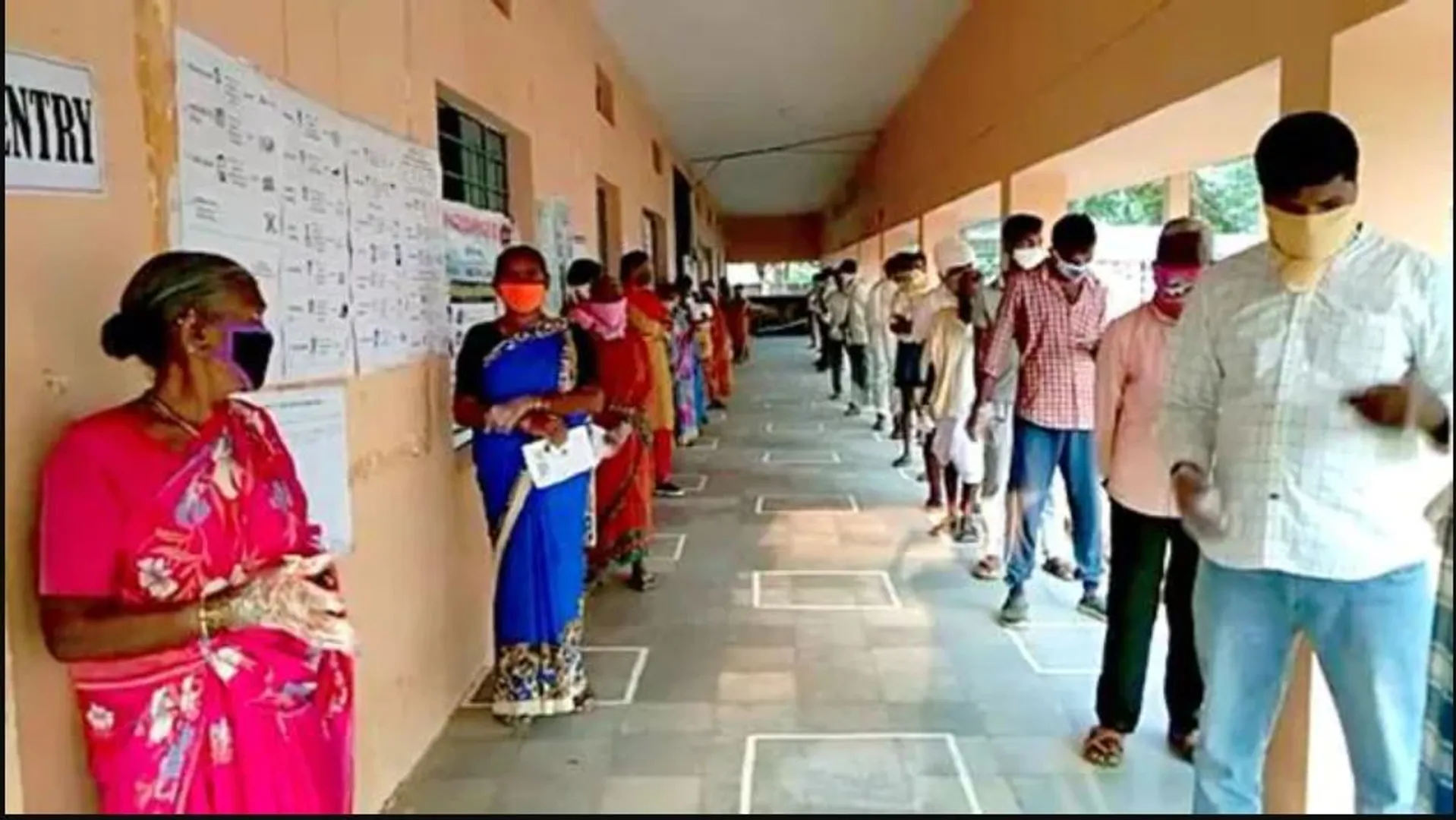 ରାଜ୍ୟରେ ତୃତୀୟ ପର୍ଯ୍ୟାୟ ଭୋଟିଂ । ୧୨ଟା ସୁଦ୍ଧା ୪୫% ମତଦାନ । ଯାଜପୁରର କିଛି ବୁଥରେ ମତଦାନ ବାଧାପ୍ରାପ୍ତ ।