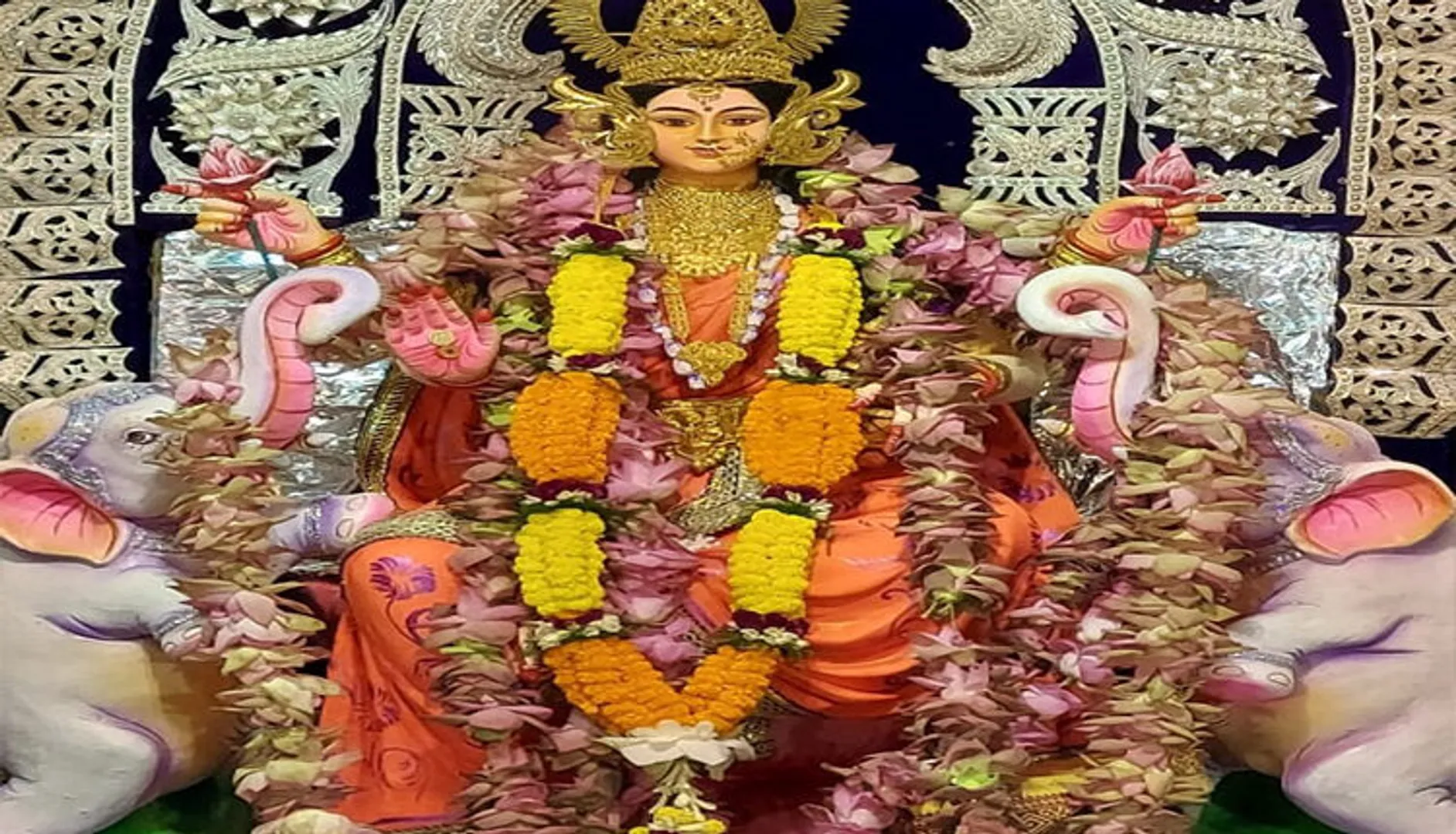 ଢେଙ୍କାନାଳ ପ୍ରସିଦ୍ଧ ଗଣପର୍ବ ଗଜଲକ୍ଷ୍ମୀ ପୂଜା : ସହରର ୩୮ଟି ପୂଜା ମଣ୍ଡପରେ ପୂଜା ପାଉଛନ୍ତି ଧନଦାତ୍ରୀ