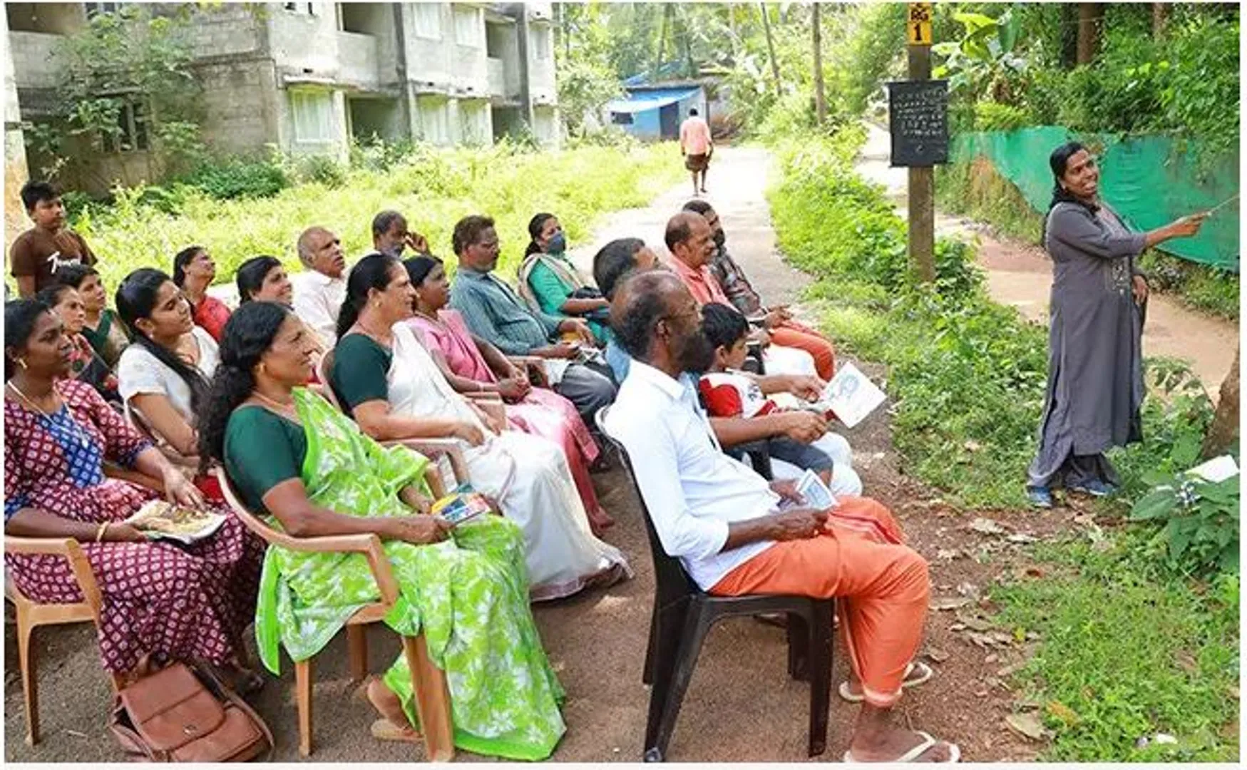 ଦକ୍ଷିଣ ଭାରତର ପ୍ରଥମ ହିନ୍ଦୀ ସାକ୍ଷର ଗାଁ ହେବ ଚେଲାନୁର। ପ୍ରବାସୀ ଶ୍ରମିକ ଗାଁ ଭାବେ କେରଳରେ ପ୍ରସିଦ୍ଧ।