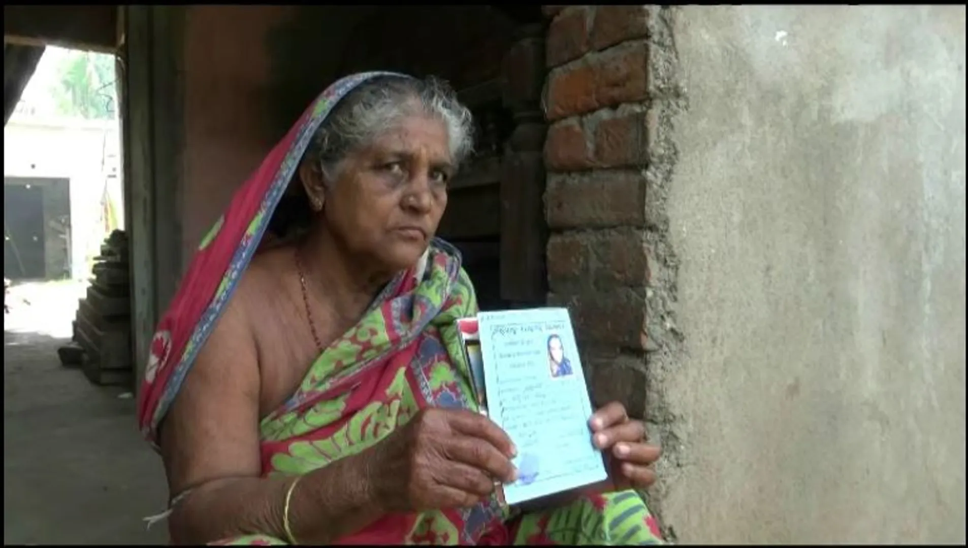 ନିମାପଡାରେ ଭତ୍ତା ବଣ୍ଟନରେ ବ୍ୟାପକ ଅନିୟମିତତା। ୭୦ ହିତାଧିକାରୀ ଭତ୍ତା ପାଇନଥିବା ଅଭିଯୋଗ।