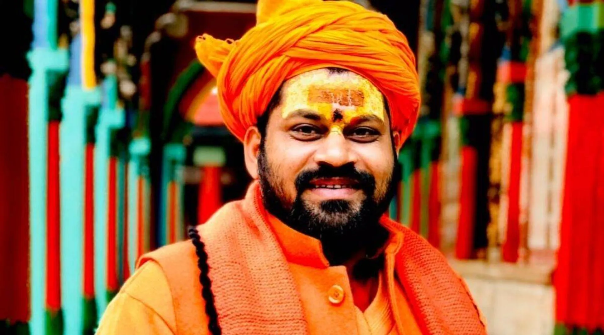 ପଠାନ ଫିଲ୍ମକୁ ବହିଷ୍କାର କର, ଯେଉଁ ହଲରେ ଏହି ଫିଲ୍ମ ପଡିବ ତାକୁ ଜାଳିଦିଅ । ଶାହାରୁଖଙ୍କ ଫିଲ୍ମକୁ ଏମିତି ବିରୋଧ କରିବାକୁ ଉସୁକାଇଲେ ଅଯୋଧ୍ୟା ମହନ୍ତ ରାଜୁ ଦାସ ।