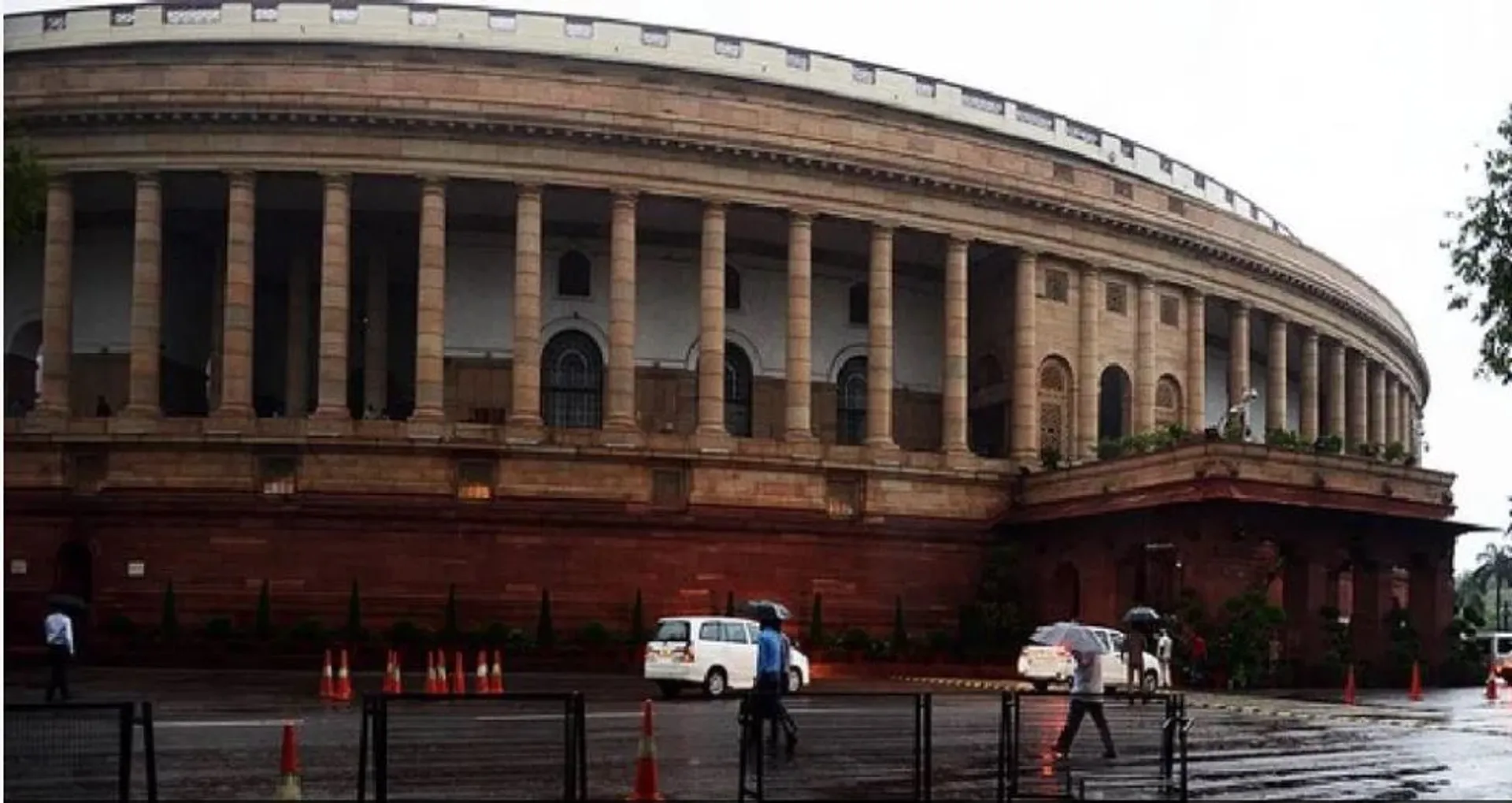 ସଂସଦର ଶୀତଅଧିବେଶନ ପୂର୍ବରୁ ସର୍ବଦଳୀୟ ବୈଠକ। ବିରୋଧୀ ଉଠାଇବେ କାଶ୍ମୀର ପଣ୍ଡିତ ଏବଂ ମହଙ୍ଗାମାଡ ପ୍ରସଙ୍ଗ।