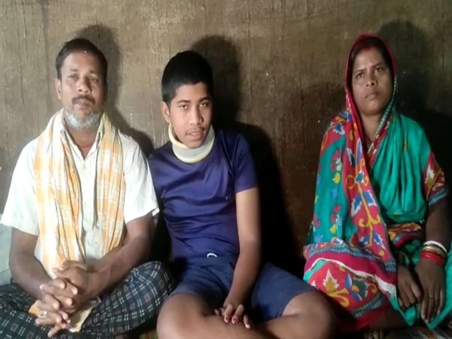 ବାଦଲଙ୍କ ଚିକିତ୍ସାରେ ଅର୍ଥ ସାଜିଛି ବାଧକ। ସହଯୋଗ ପାଇଁ ଅନୁରୋଧ କଲେ ପରିବାର ସଦସ୍ୟ।