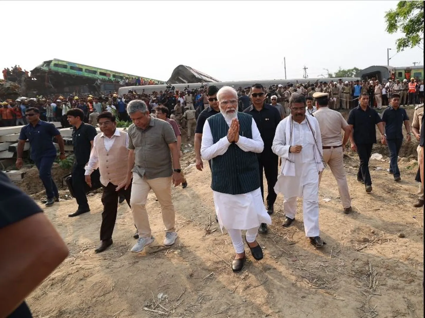 କେନ୍ଦ୍ରସ୍ୱାସ୍ଥ୍ୟମନ୍ତ୍ରୀଙ୍କ ସହ ଫୋନରେ କଥା ହେଲେ ମୋଦୀ। ଆହତ ଓ ତାଙ୍କ ପରିବାରକୁ ସହାୟତା ପାଇଁ ନିର୍ଦ୍ଦେଶ