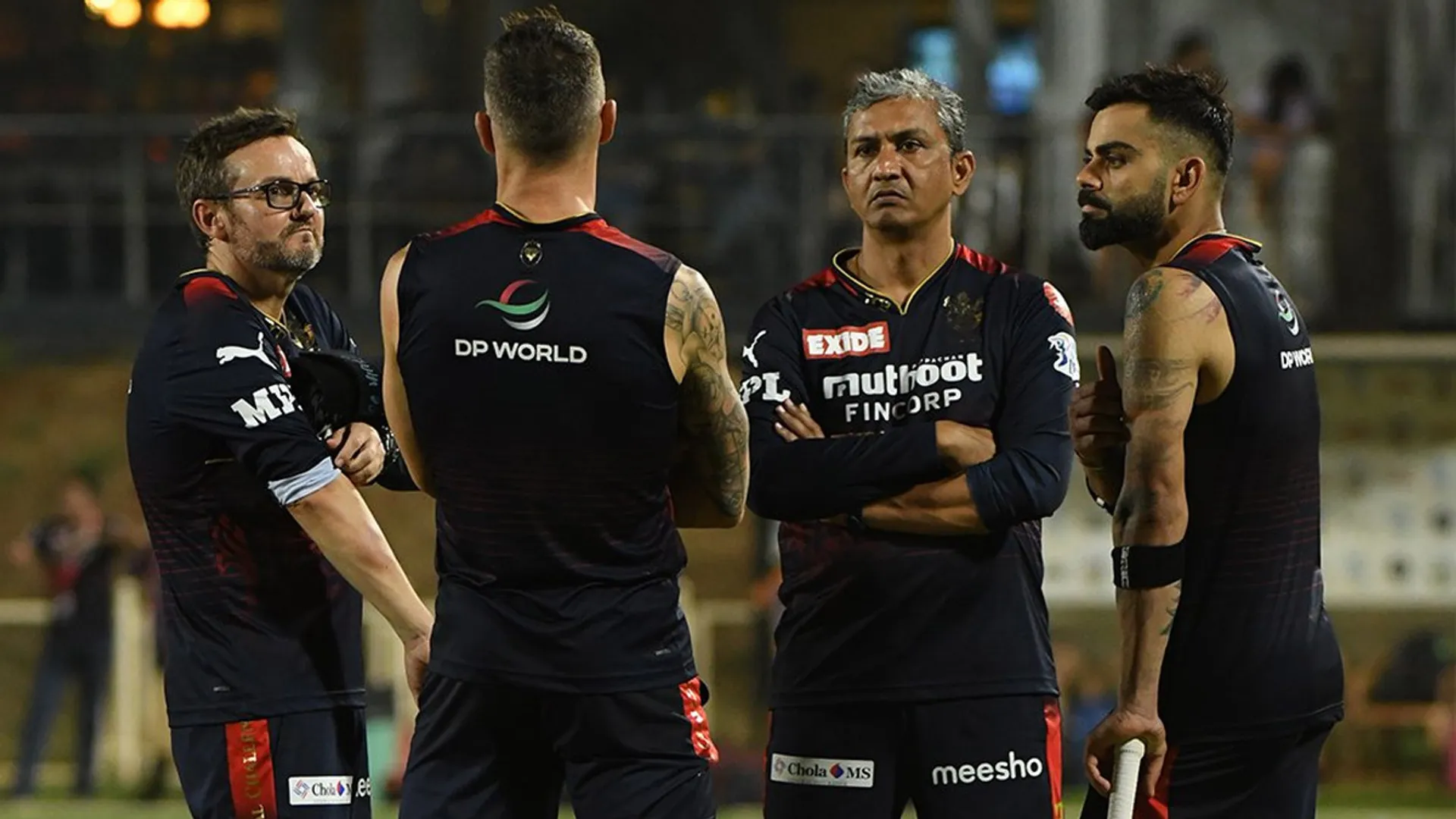 ୨୦୨୪ ଆଇପିଏଲ ପାଇଁ ଏବେଠୁ ପ୍ରସ୍ତୁତି । ଦୁଇ ବଡ ଚେହେରାଙ୍କ ହାତ ଛାଡିପାରେ ରୟାଲ ଚ୍ୟାଲେଞ୍ଜର୍ସ ବାଙ୍ଗାଲୋର ।