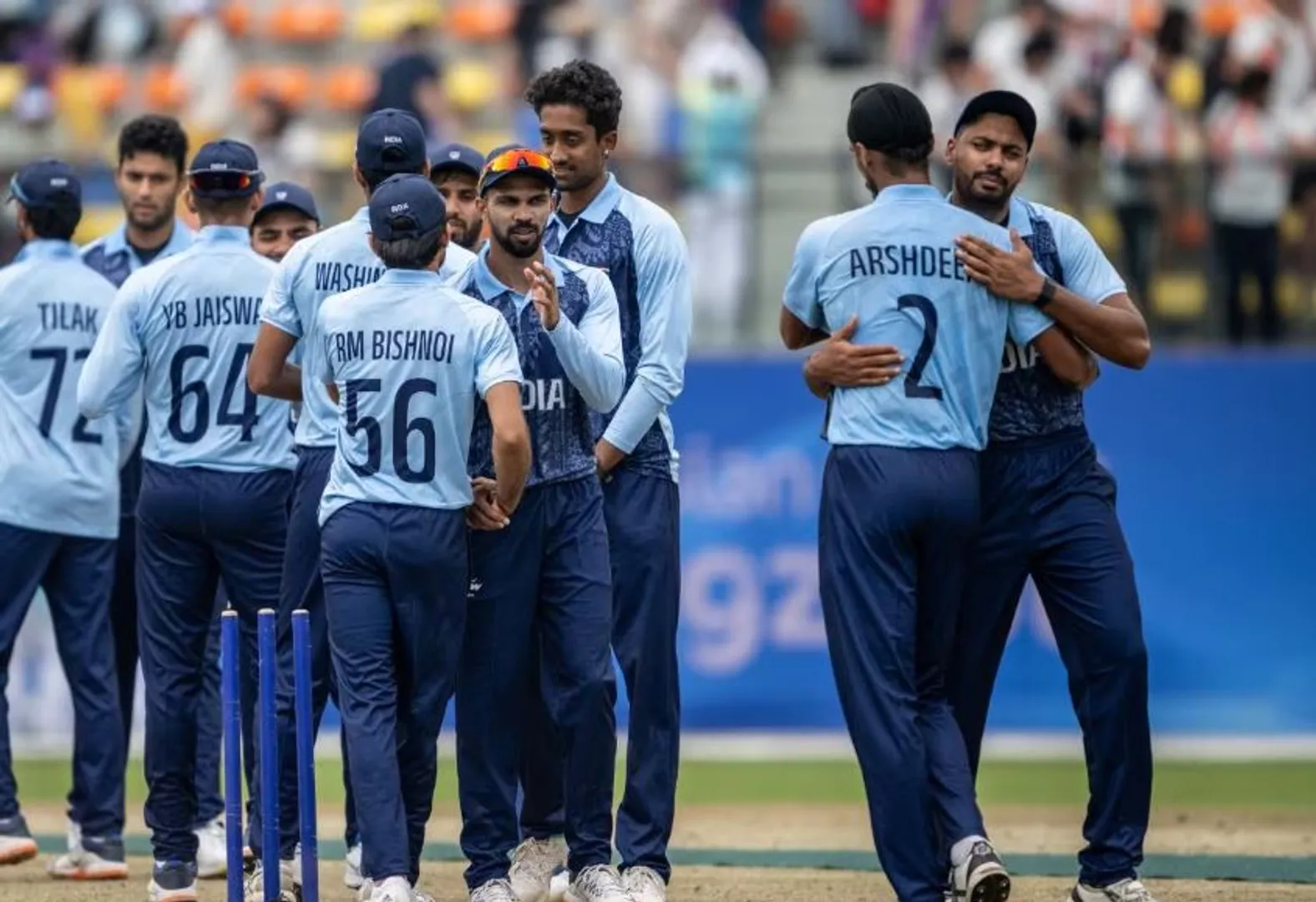 ଫାଇନାଲରେ ଟିମ୍ ଇଣ୍ଡିଆ । ସ୍ୱର୍ଣ୍ଣପଦକ ପାଇଁ ମୈଦାନକୁ ଓହ୍ଲାଇବ ଋତୁରାଜ ବାହିନୀ ।