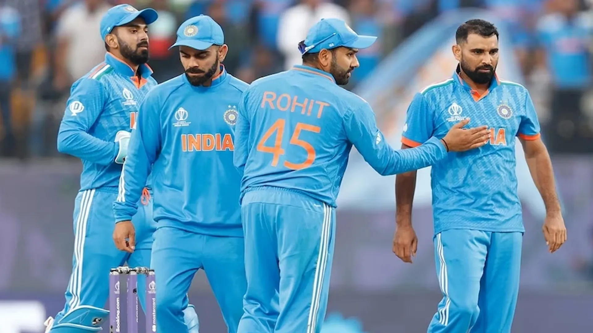 ଭାରତୀୟ ବୋଲରଙ୍କ ଆଗରେ ଫ୍ଲପ୍ ମାରିଲେ ନ୍ୟୁଜିଲ୍ୟାଣ୍ଡ ବ୍ୟାଟ୍ସମ୍ୟାନ, ୫୦ ଓଭରରେ ୨୭୩ ରନ୍ କଲା ନ୍ୟୁଜିଲ୍ୟାଣ୍ଡ ଟିମ୍