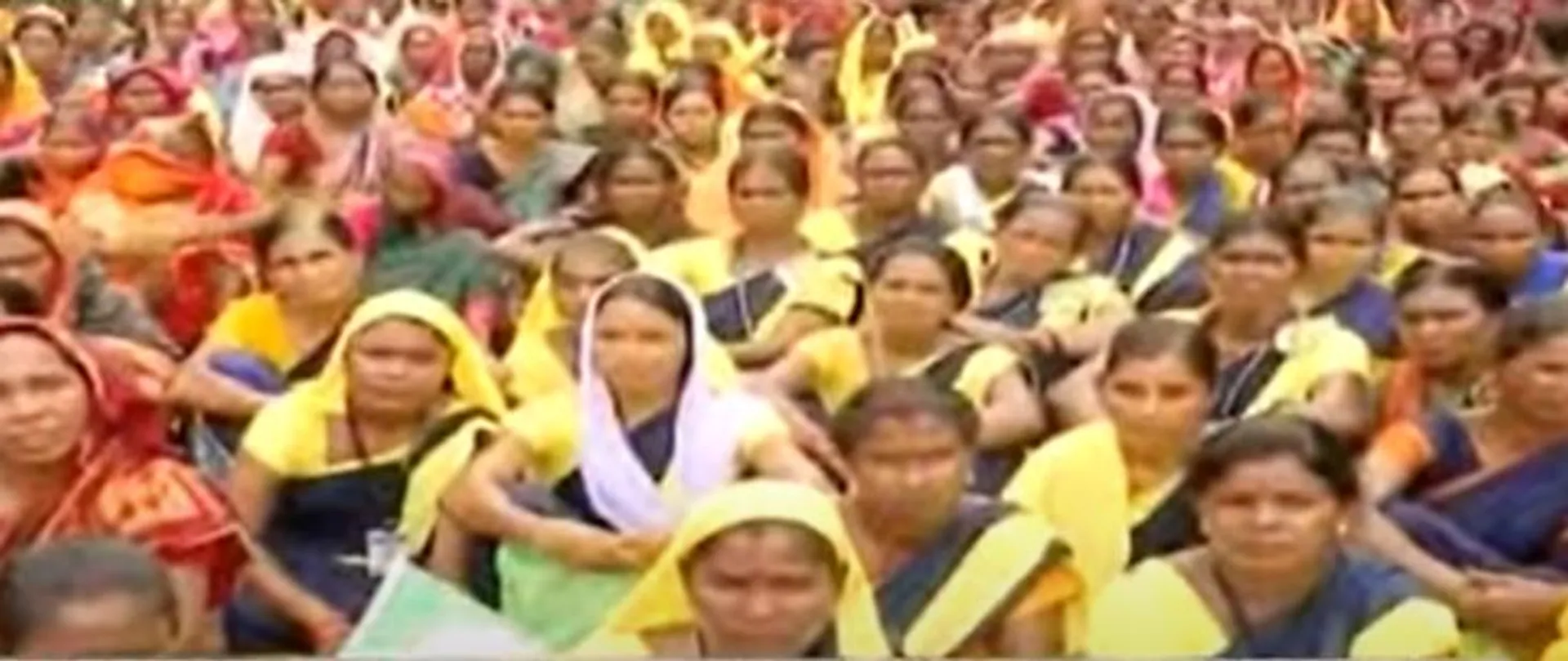 ୪୬ ଟଙ୍କା ୬୬ ପଇସାରେ ଚଲିବୁ କେମିତି ? ୧୦ ଦଫା ଦାବି ନେଇ ପାଚକ-ପାଚିକାଙ୍କ ଧାରଣା
