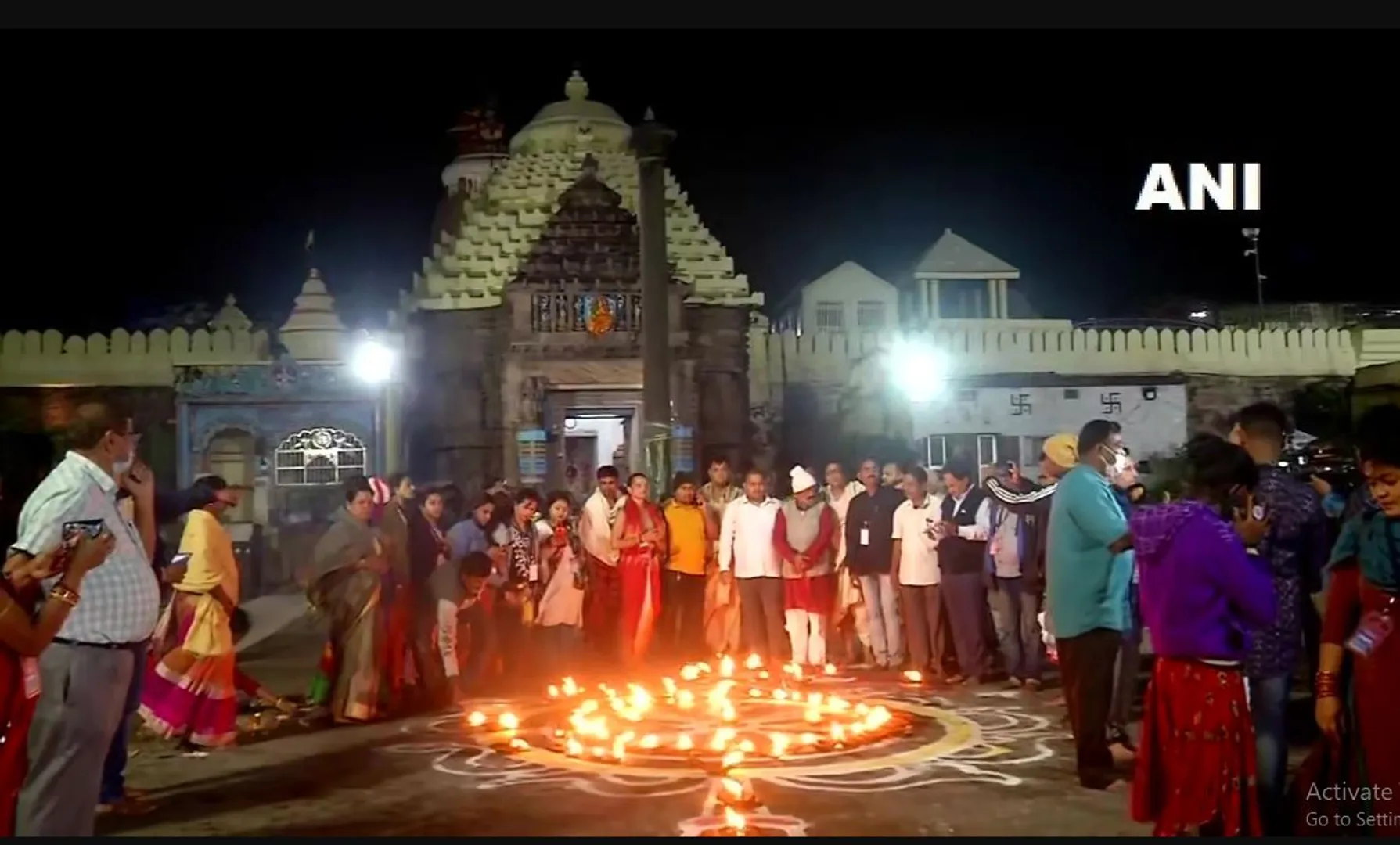 ଶ୍ରୀକ୍ଷେତ୍ରରେ ପାଳିତ ହେଉଛି ଦେବ ଦୀପାବଳି । ୩ ଦିନ ଧରି ପୁରୀରେ ଘରେ ଘରେ ହେବ ଦୀପ ପ୍ରଜ୍ୱଳନ ।