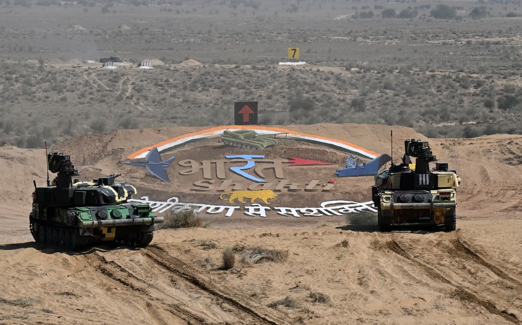 ରାଜସ୍ଥାନ ପୋଖରାନରେ ଭାରତର ସାମରିକ ଶକ୍ତି ପ୍ରଦର୍ଶନ ।