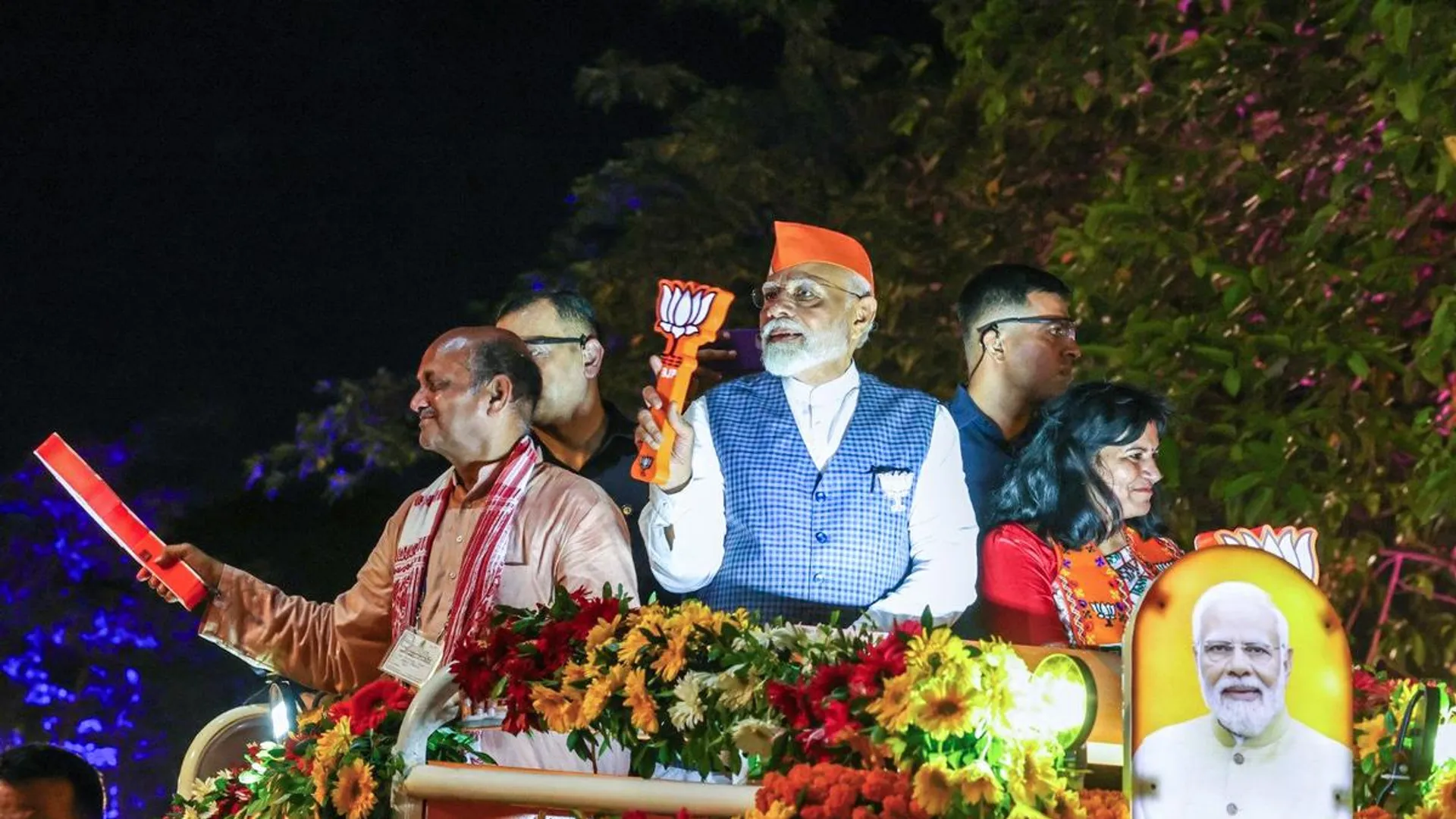 ଓଡ଼ିଶାରେ ନରେନ୍ଦ୍ର ମୋଦୀ । ଭୁବନେଶ୍ୱର ରାଜ୍ୟ ବିଜେପି କାର୍ଯ୍ୟାଳୟରେ ନିର୍ବାଚନ ସ୍ଥିତି ସମୀକ୍ଷା କରିବେ ପ୍ରଧାନମନ୍ତ୍ରୀ , ରାଜଭବନରେ ରାତ୍ରିଯାପନ