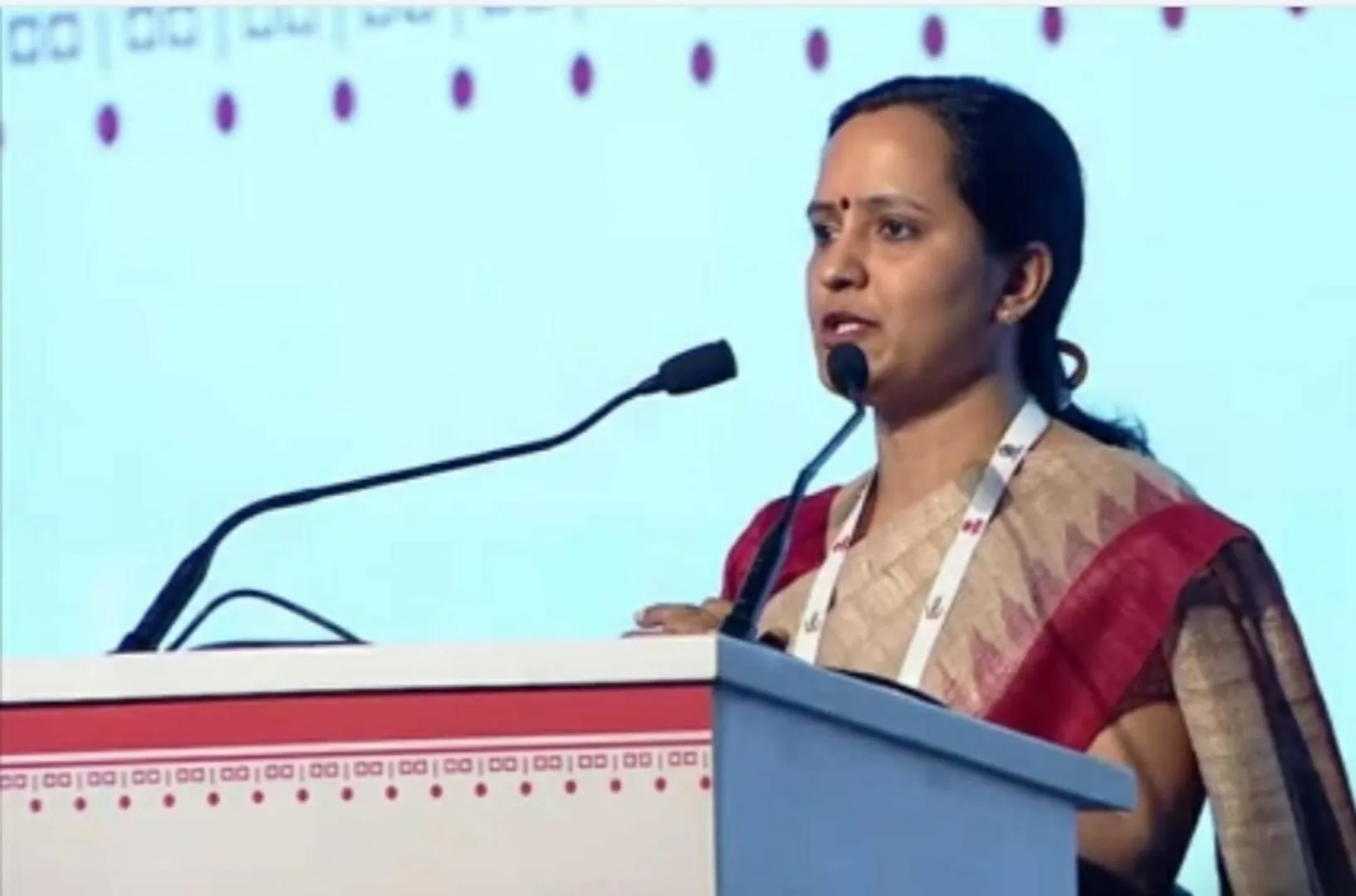 ମିଶନ ଶକ୍ତି ସଚିବ ସୁଜାତା କାର୍ତ୍ତିକେୟନଙ୍କ ବଦଳି ନିର୍ଦ୍ଦେଶ ସୂଚନା: ବିଜେପିର ଅଭିଯୋଗ ଆଧାରରେ ନିର୍ବାଚନ କମିଶନଙ୍କ ବଦଳି ନିର୍ଦ୍ଦେଶ