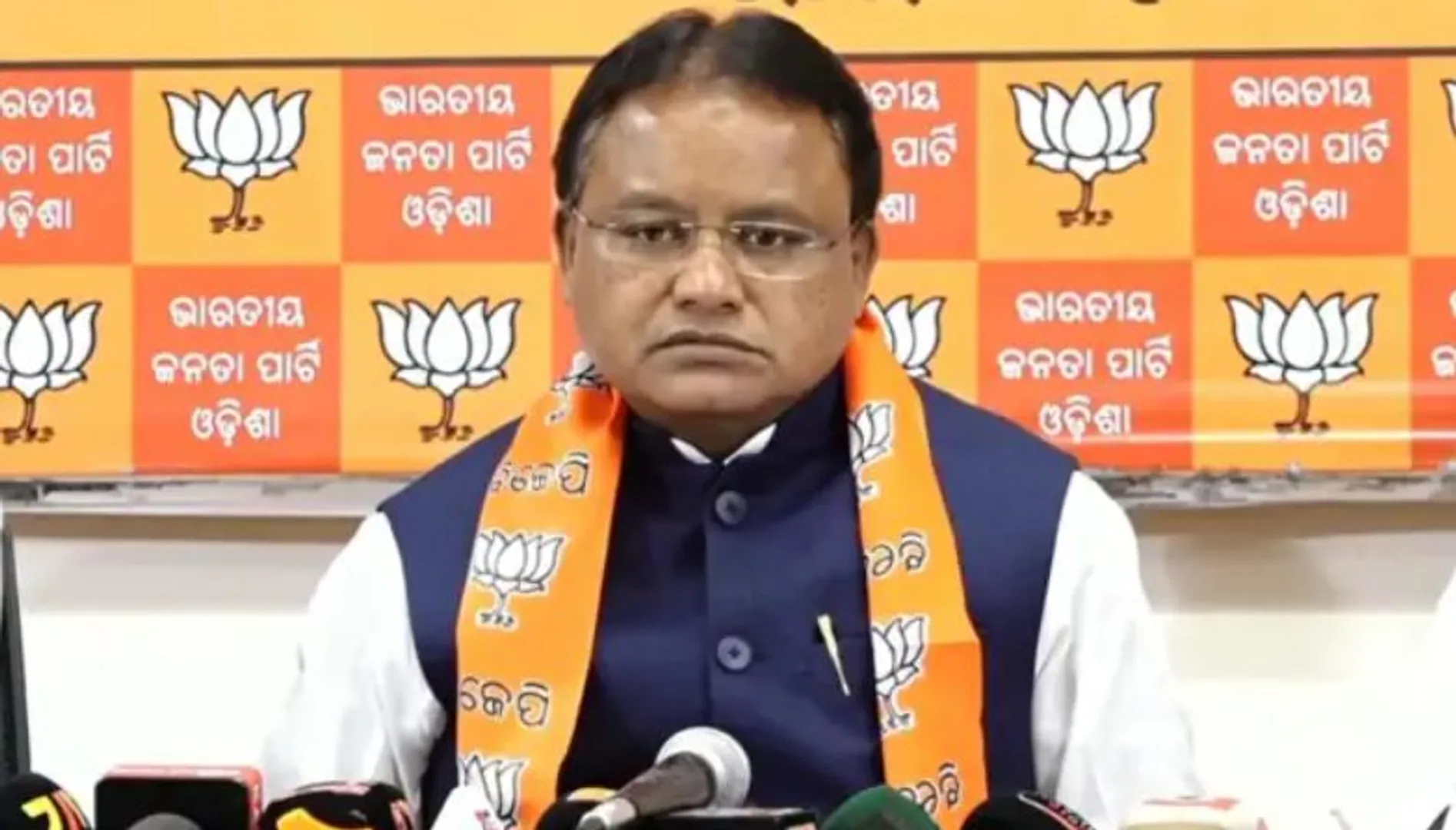 ଆଜି ମୁଖ୍ୟମନ୍ତ୍ରୀ ମୋହନ ମାଝୀଙ୍କ ତୃତୀୟ ମହଲା ପ୍ରବେଶ। ସକାଳ ୯ଟା ୩୦ ଶୁଭ ସମୟ ନିର୍ଘଣ୍ଟ। ଦୁଇ ଉପମୁଖ୍ୟମନ୍ତ୍ରୀ ଓ ମନ୍ତ୍ରୀମଣ୍ଡଳ ସଦସ୍ୟଙ୍କ ସହ ଯିବେ ଲୋକସେବା ଭବନ ।