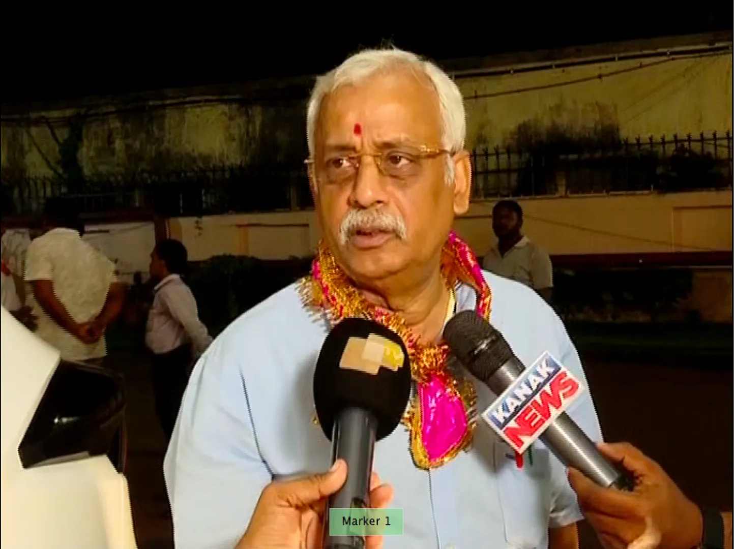 ଭାଙ୍ଗିଲା ରତ୍ନଭଣ୍ଡାର ଭିତର ଓ ବାହାର ତାଲା । ନୂଆ ତାଲା ପକାଇଲେ କମିଟି ସଦସ୍ୟ