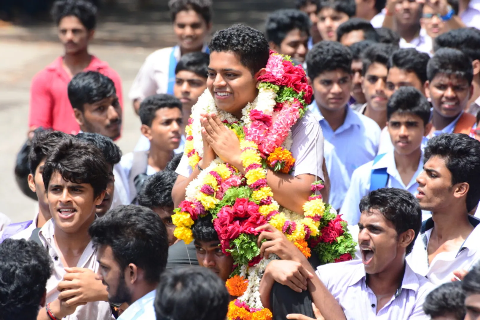 ୬ ବର୍ଷ ପରେ କଲେଜକୁ ଫେରିବ ଛାତ୍ର ସଂସଦ ନିର୍ବାଚନ! କିଏ କରିବ ବାଜିମାତ? ABVP, BCJD ନା NSUI