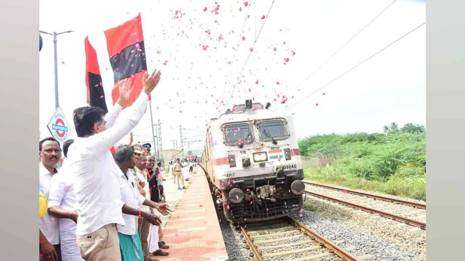 durai-vaiko-train