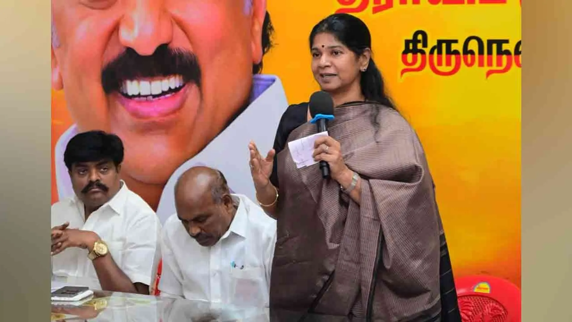kanimozhi-mic-kv-thangabaalu
