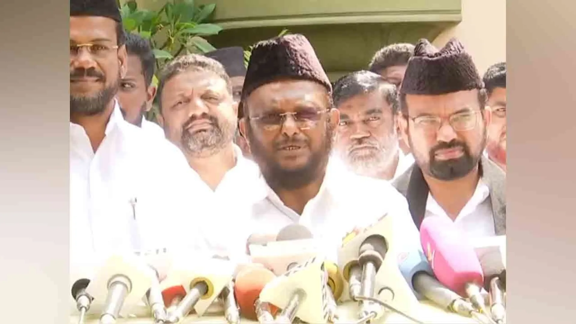 mmk-jawaharuthulla-team-arivalayam-pm