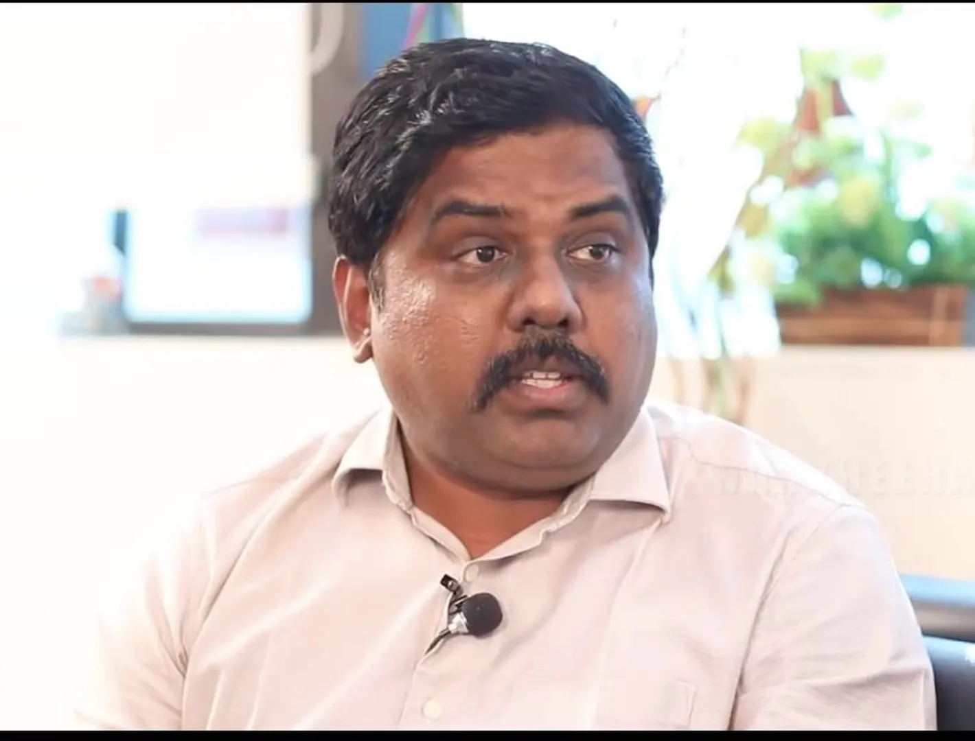Poovulagin Nanbargal Sundarrajan