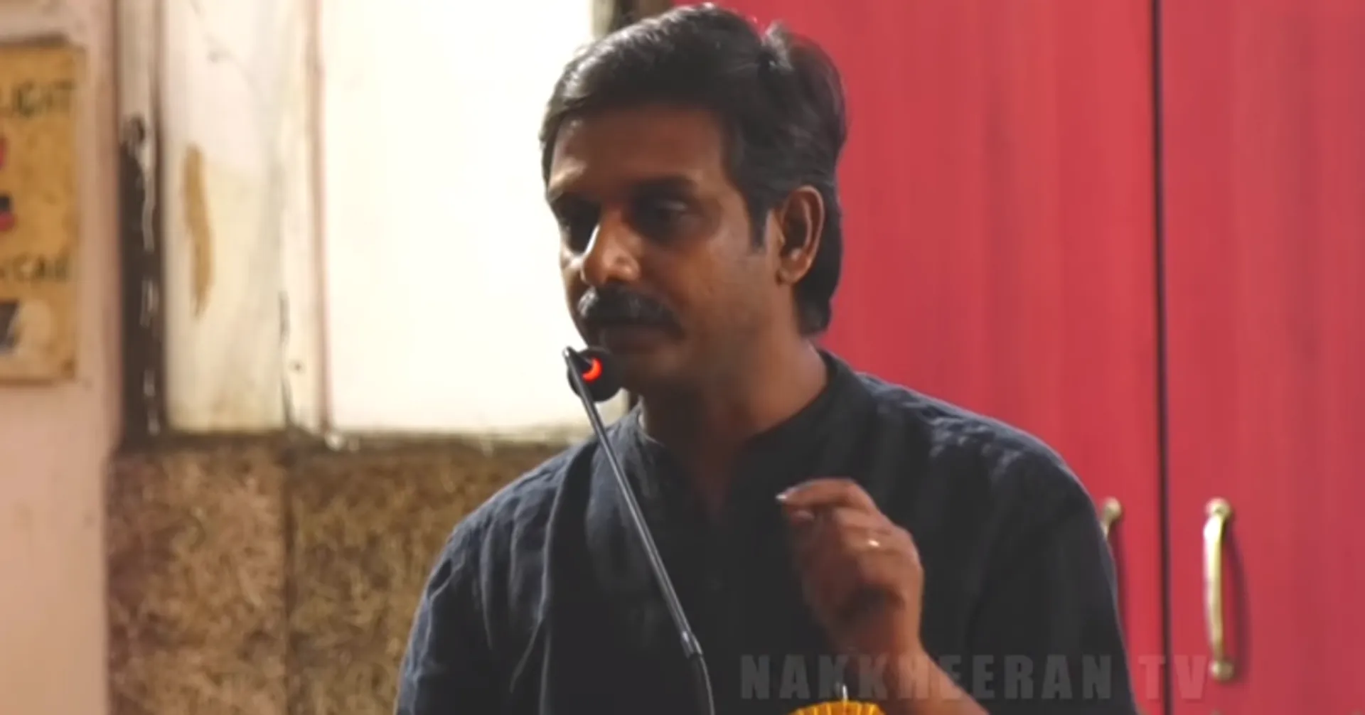 Thirumurugan Gandhi