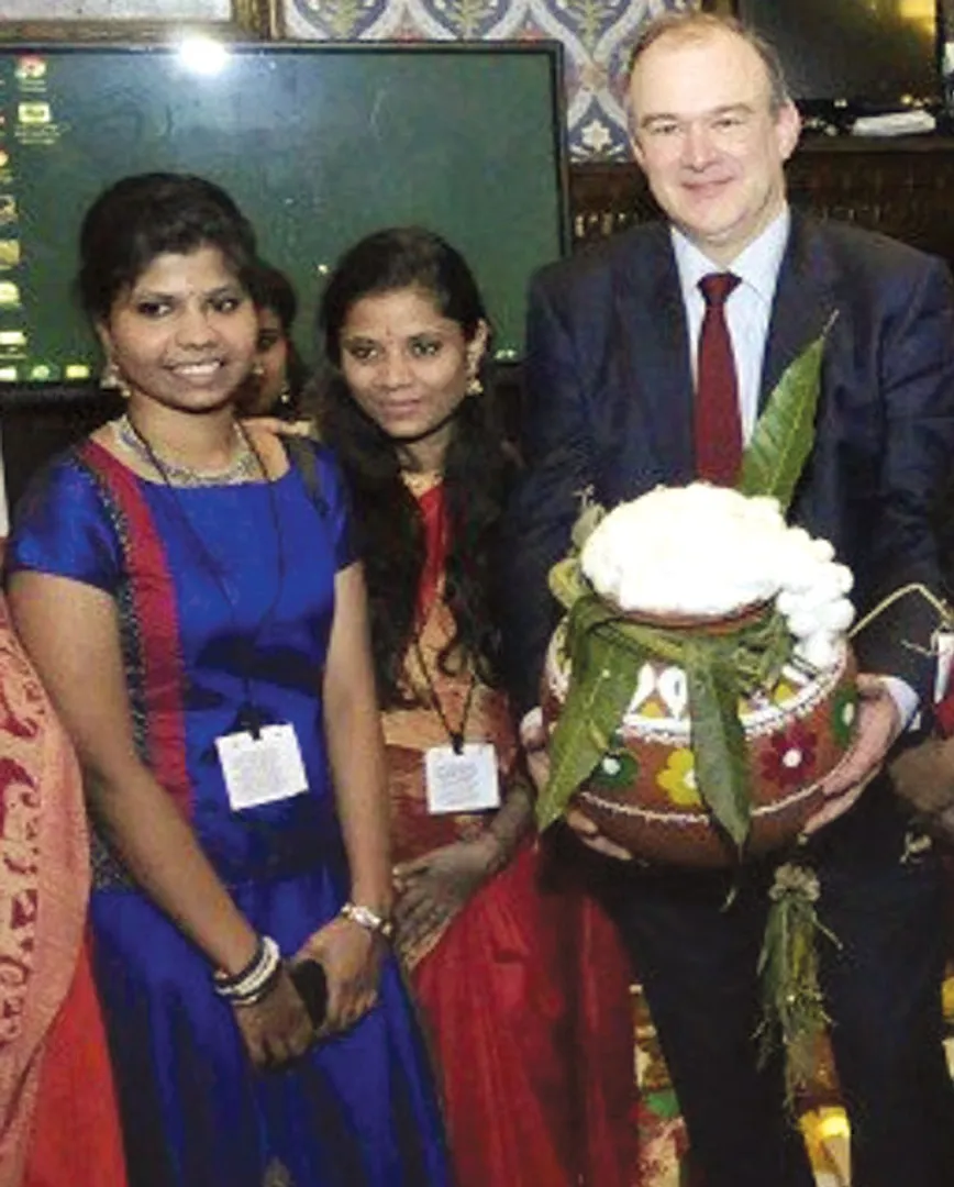 /idhalgal/eniya-utayam/britain-celebrates-tamils-pongal-festival