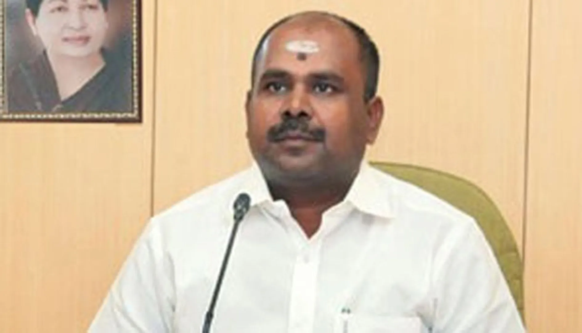 Minister Uthayakumar 