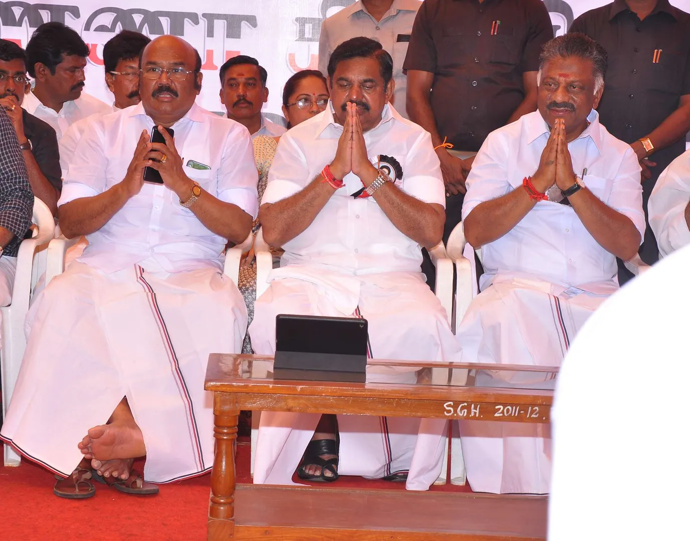 protest, eps, ops, cauvery issue
