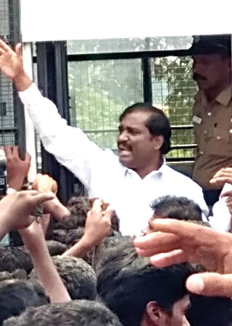 velmurugan