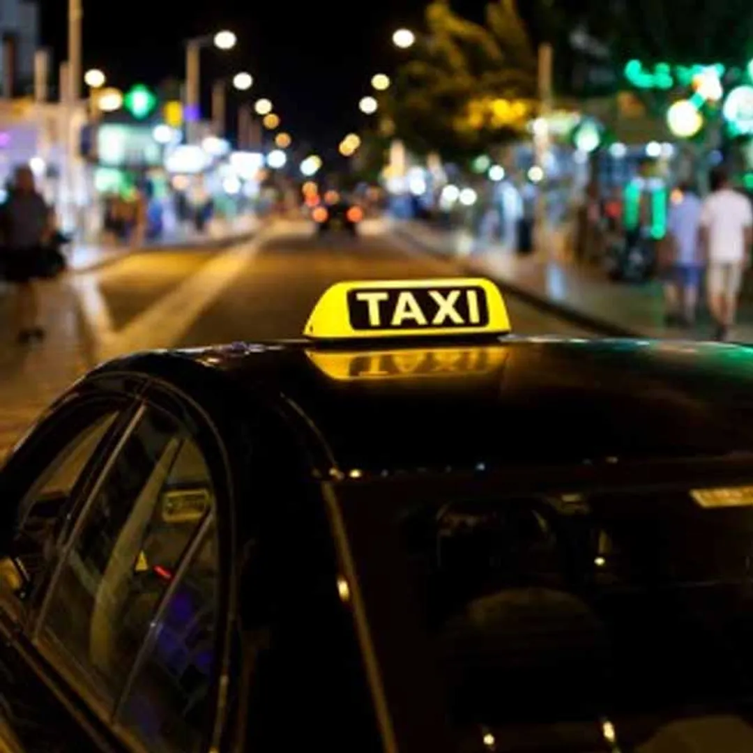 Taxi