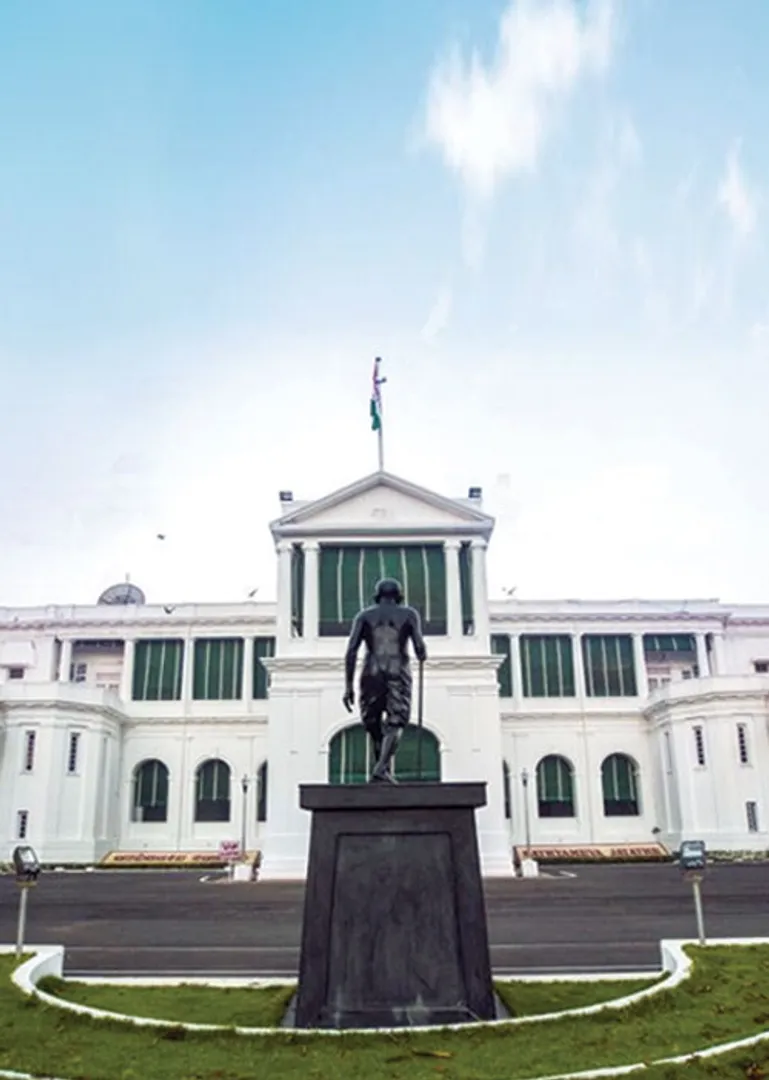 rajbhavan