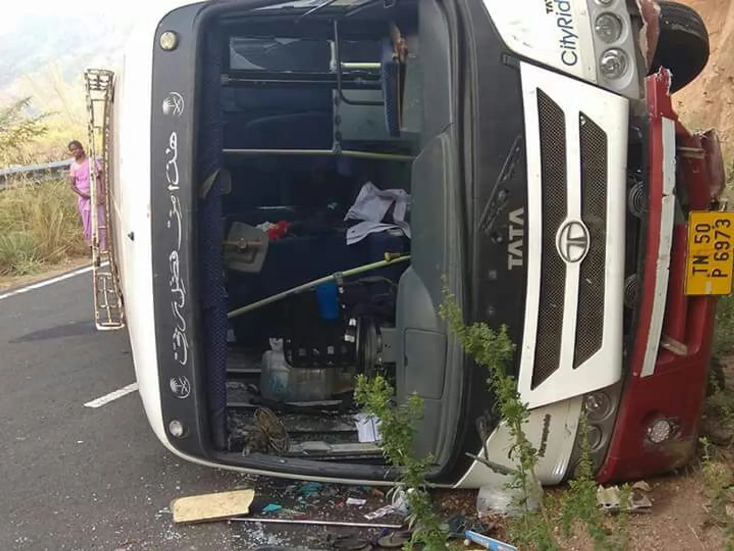 Road accident: Tourists injured