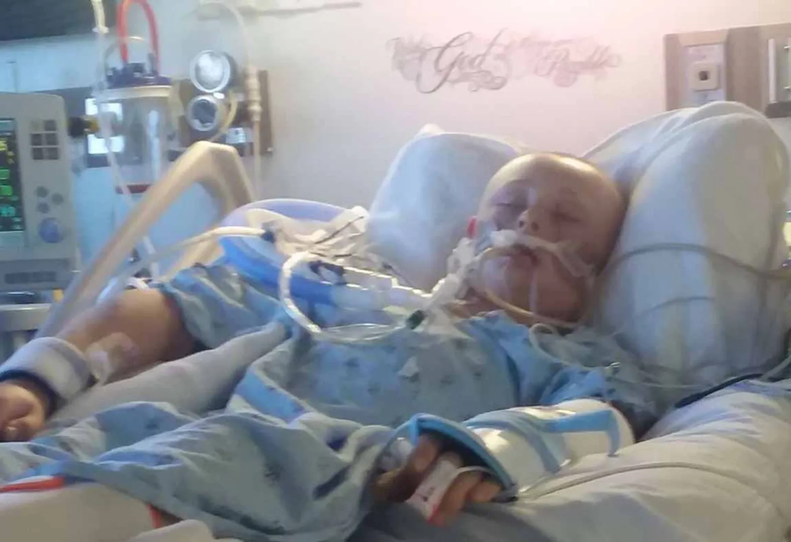 Brain-dead boy comes back to life
