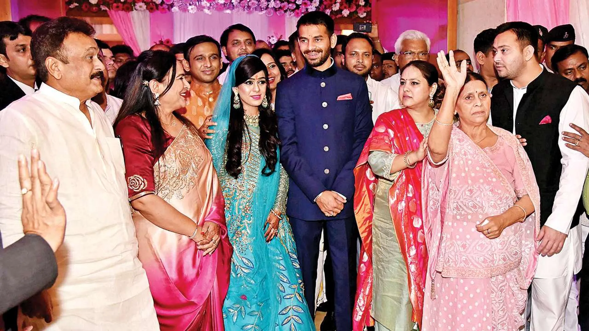 Lalu Yadav's Son Tej Pratap MARRIAGE