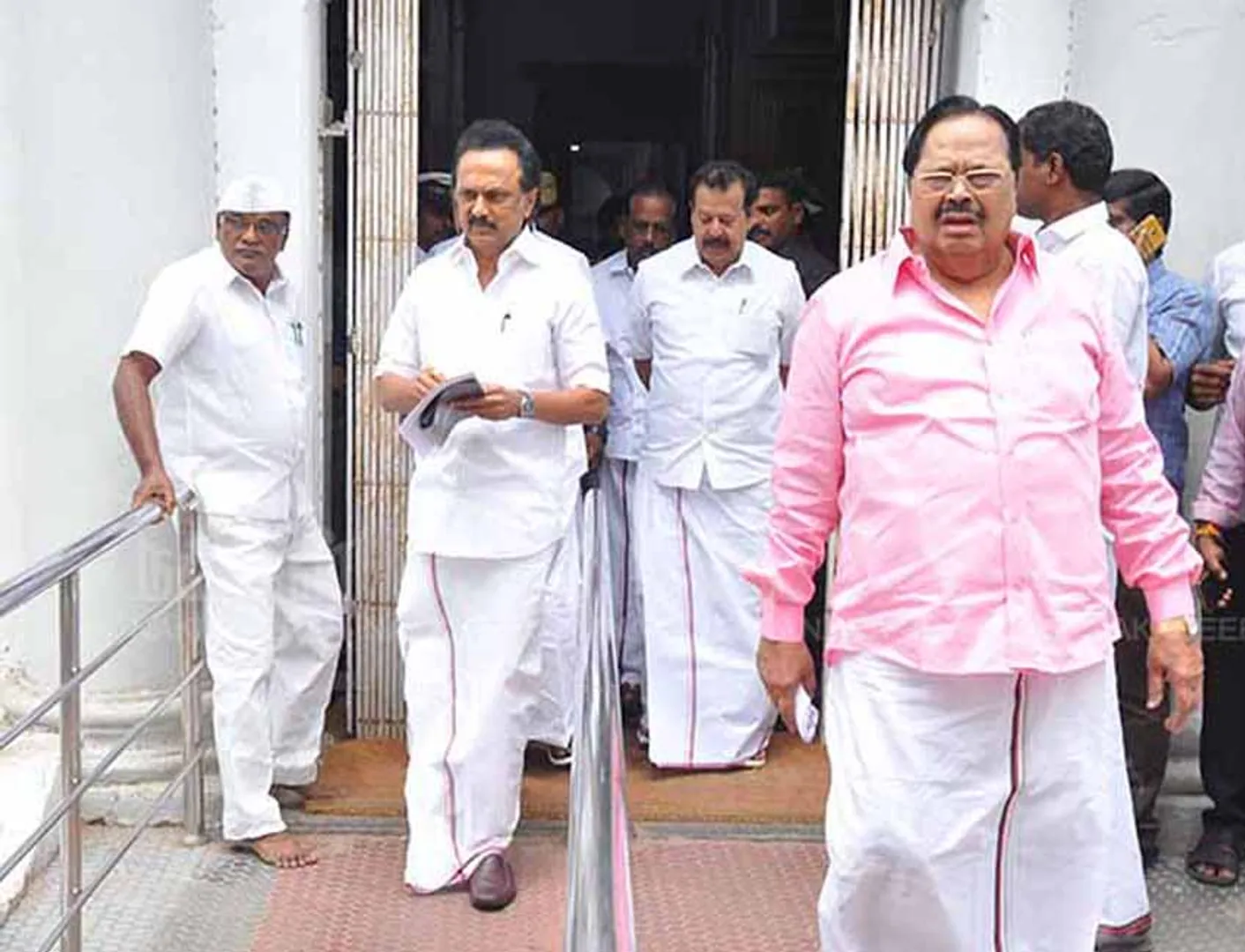 dmk