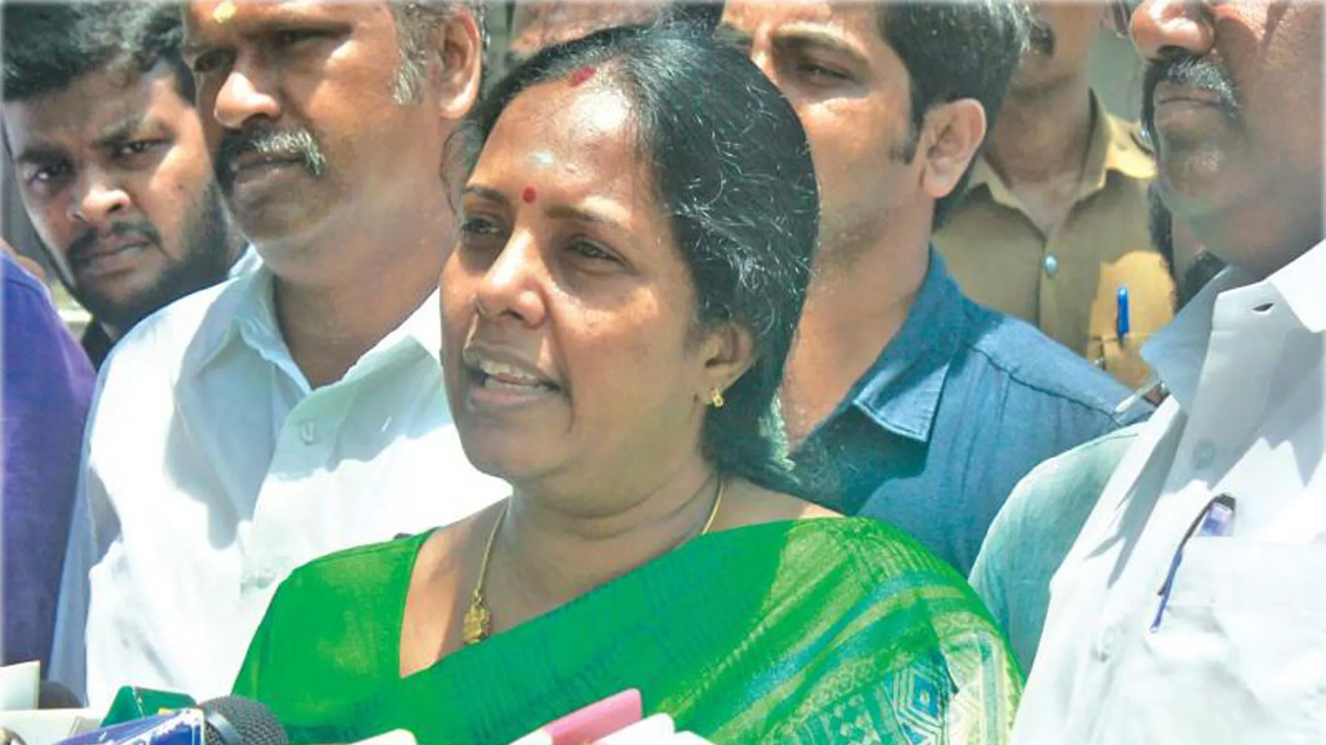 vanathi