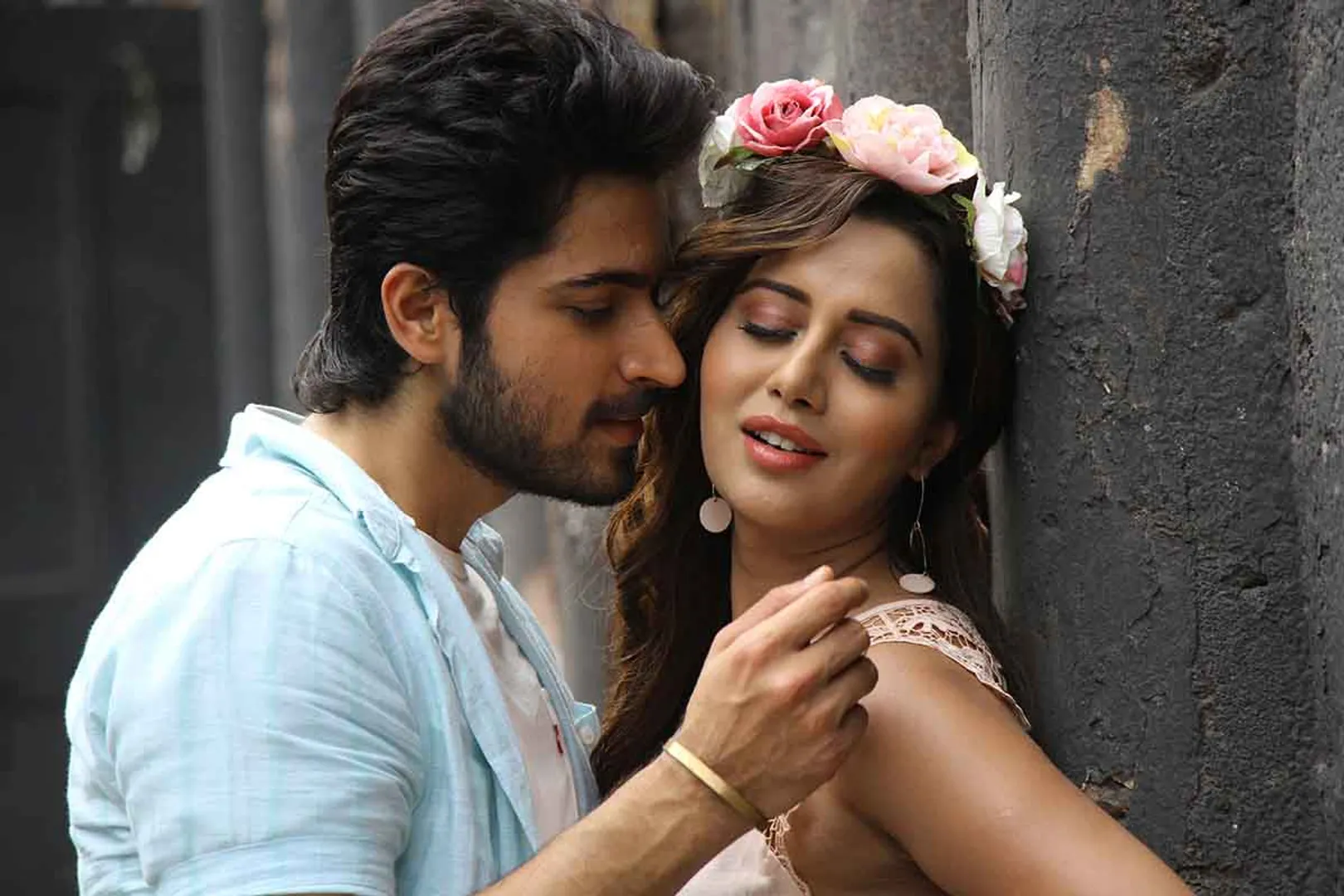 pyaar prema kadhal