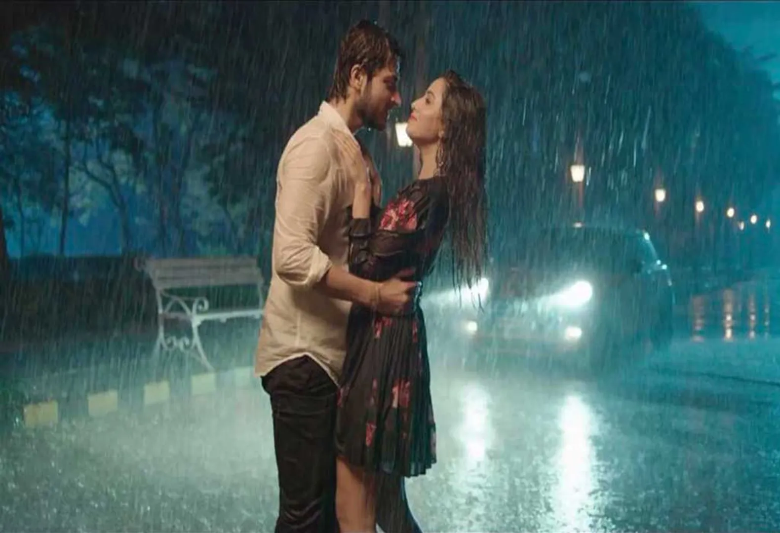 pyaar prema kadhal